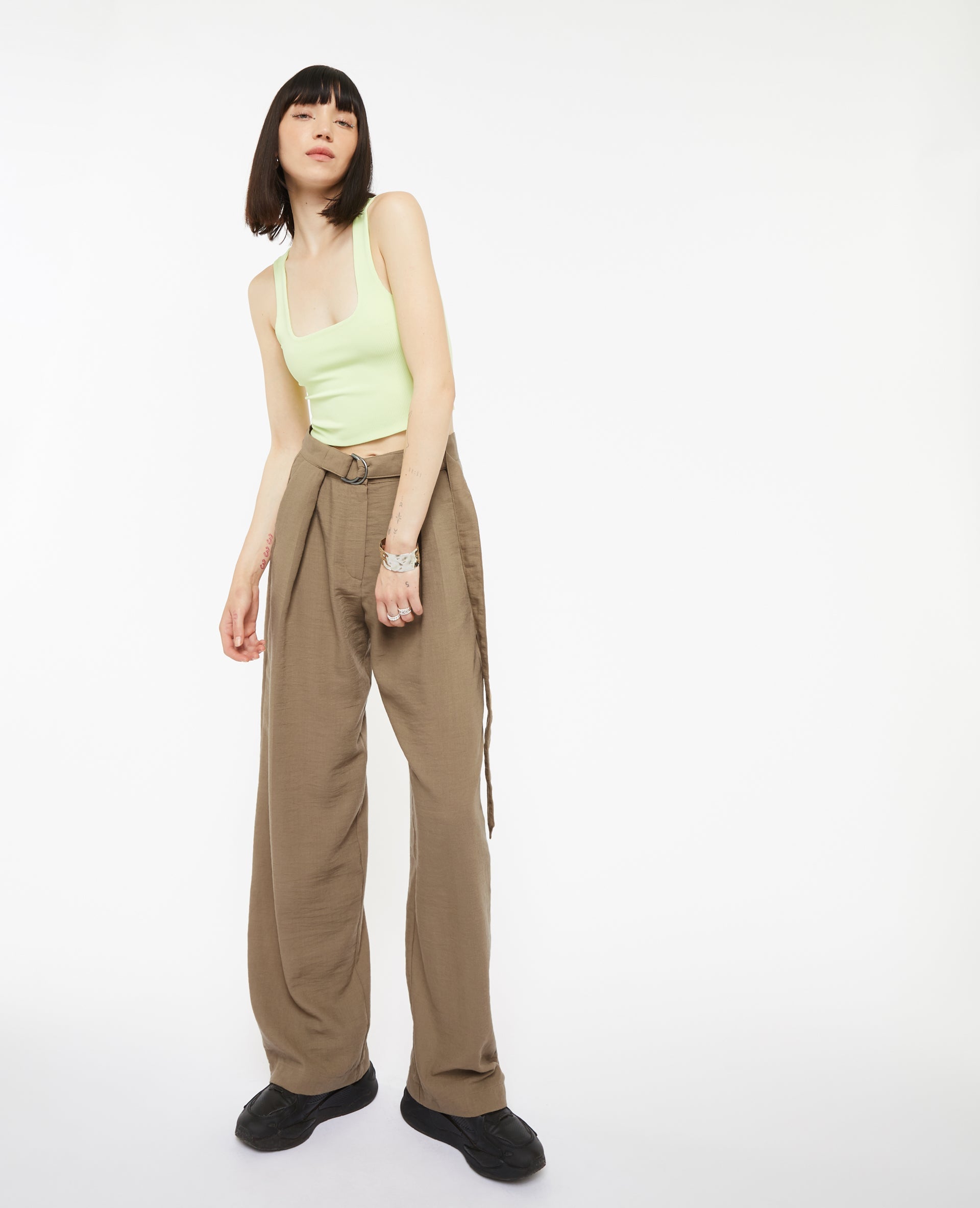 Pantalon large et droit effet lin