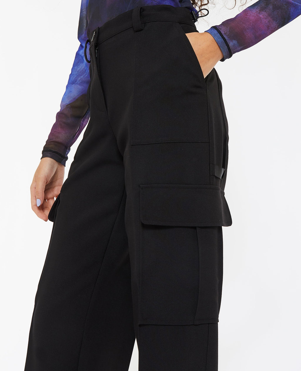 Pantalon cargo avec élastiques coulissés