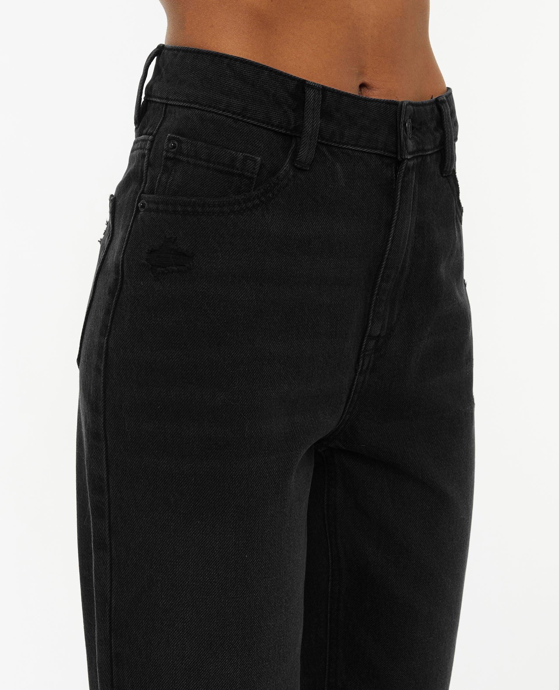 Jean mom taille haute trashé