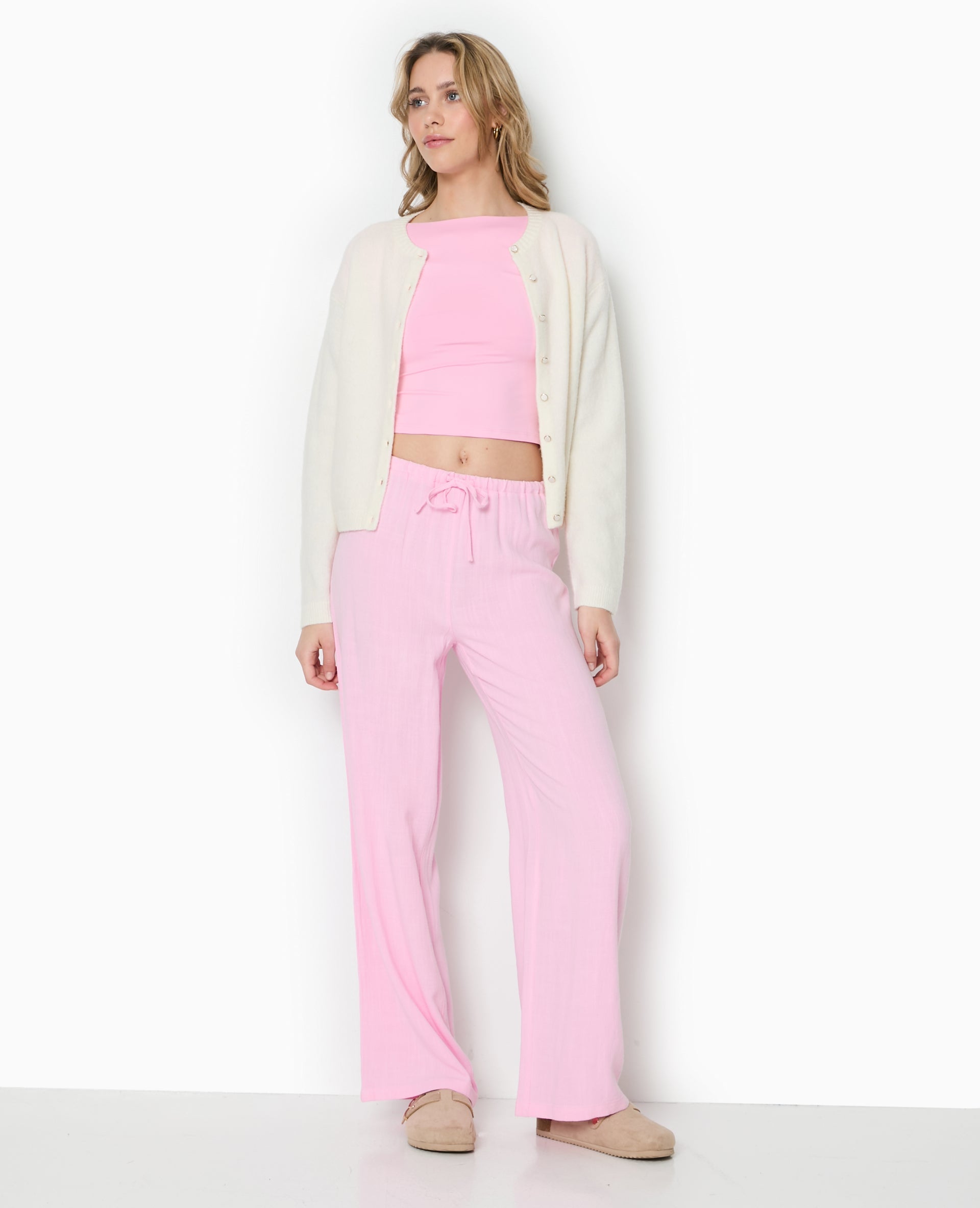 Pantalon large et droit avec taille élastiquée