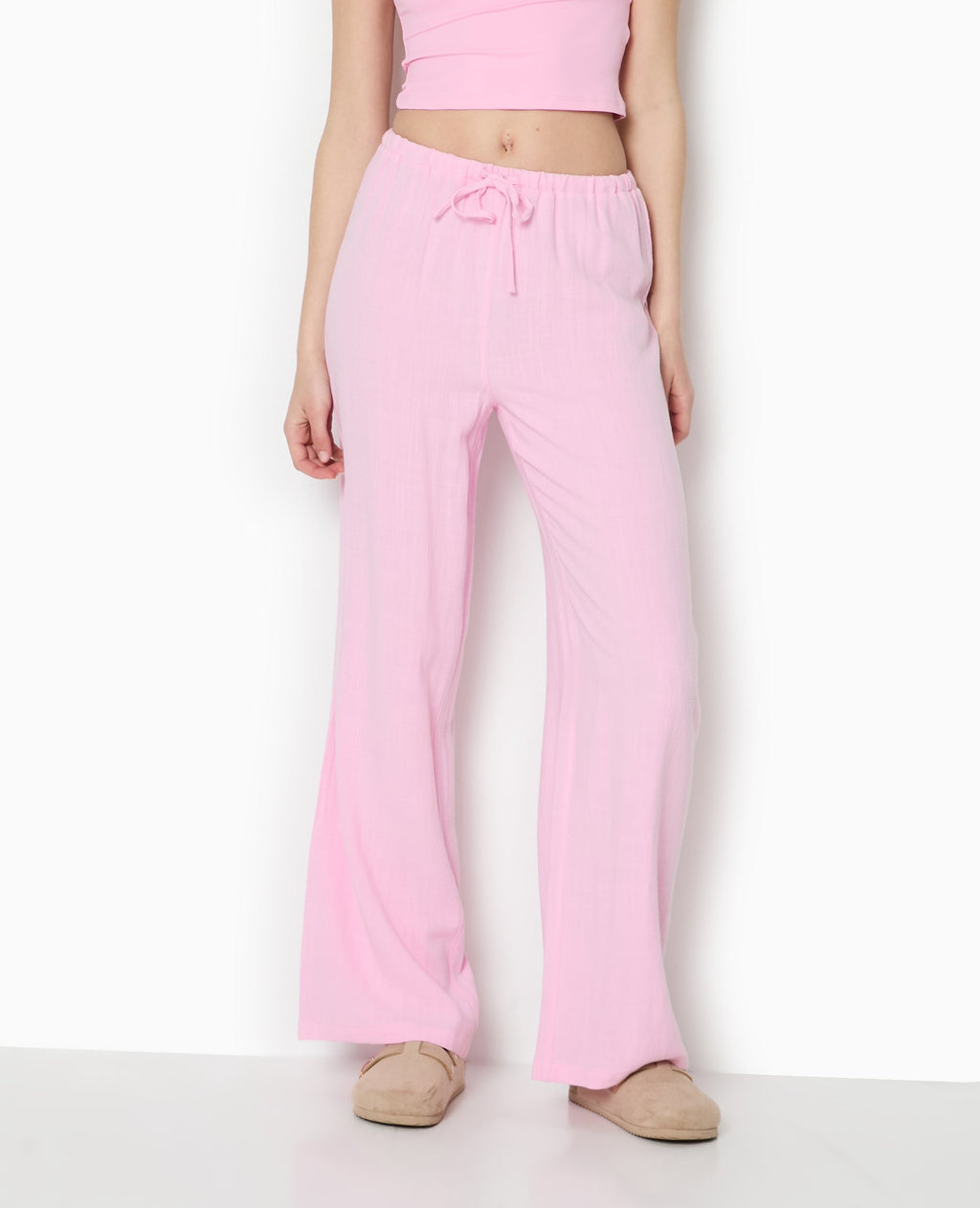 Pantalon large et droit avec taille élastiquée