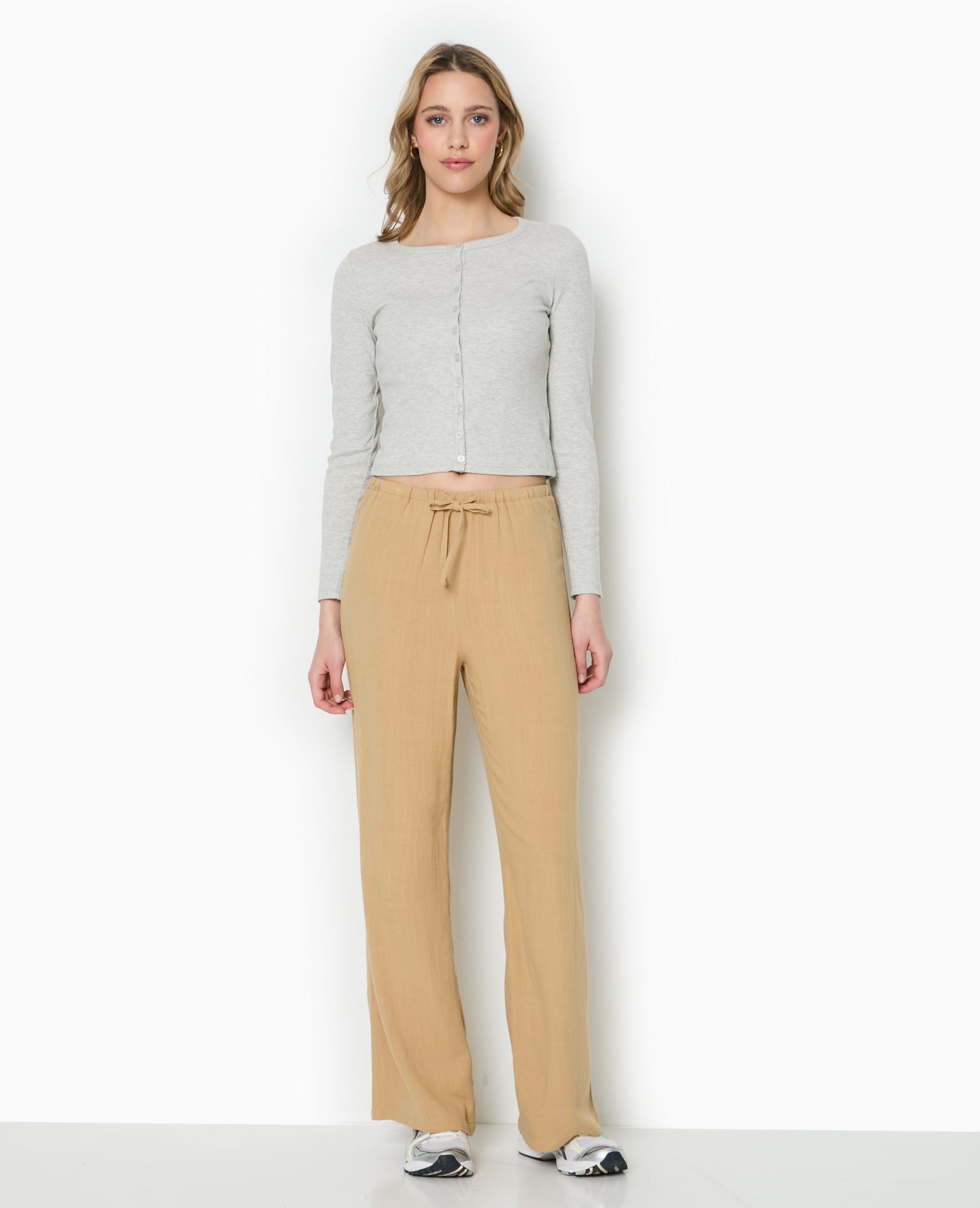 Pantalon large et droit avec taille élastiquée