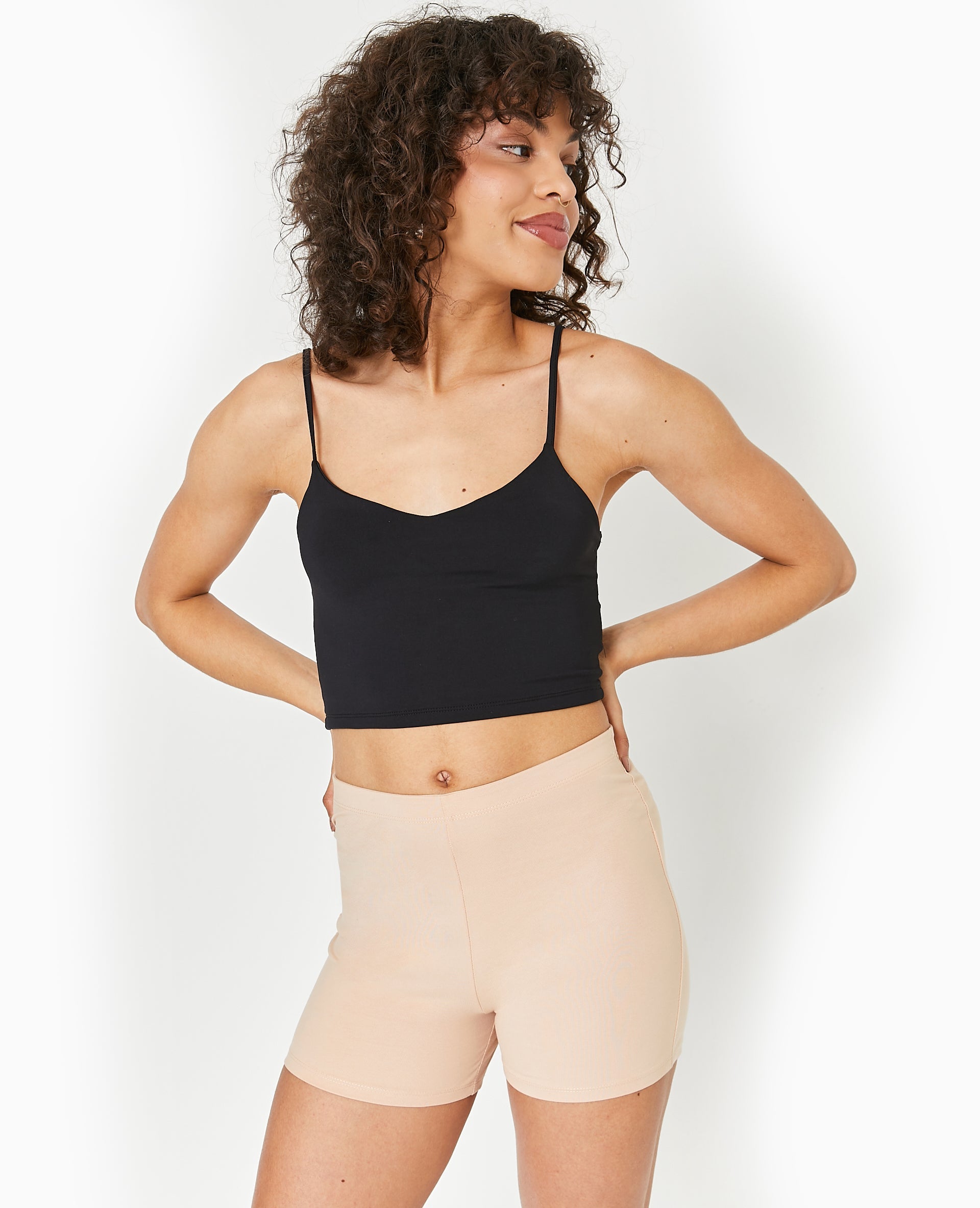 Short cycliste court