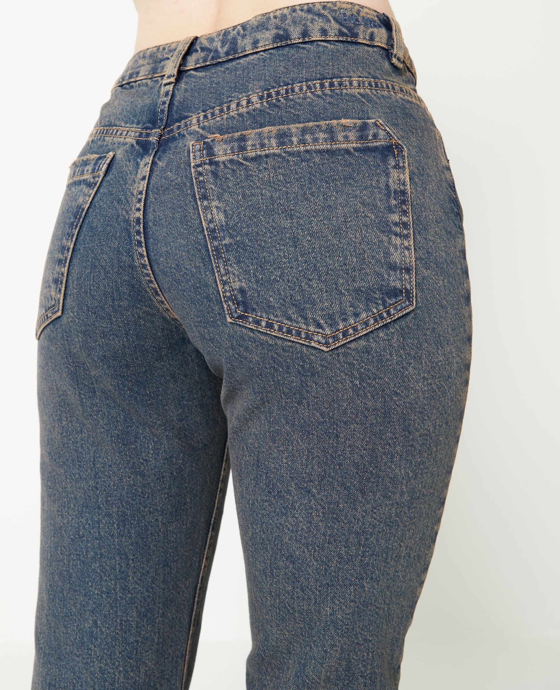 Jean flare effet dirty