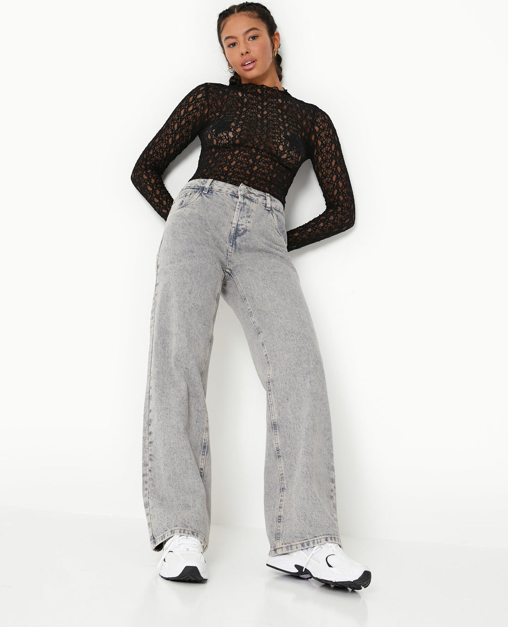 Jean wide taille basse effet délavé