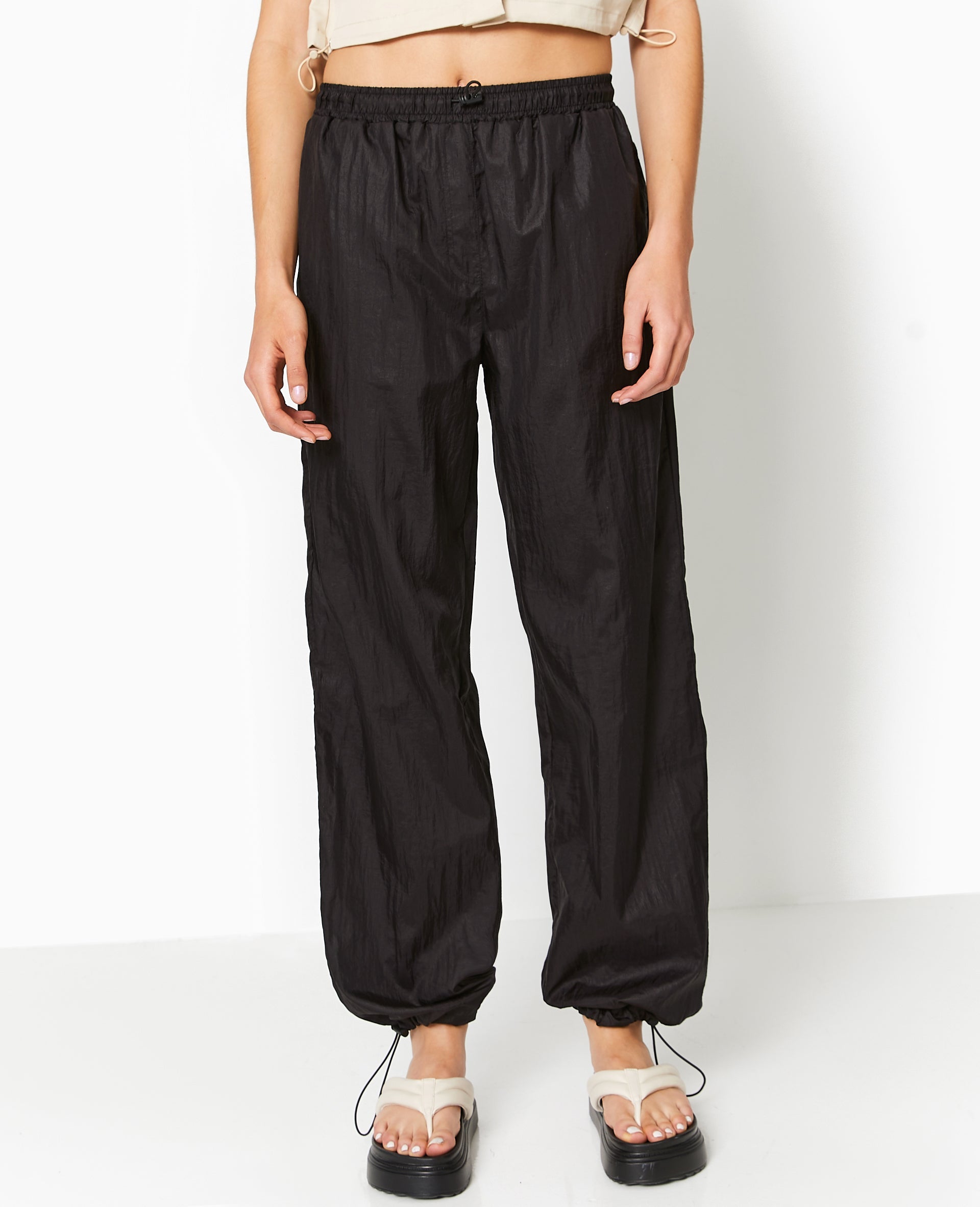 Pantalon parachute avec liens élastiqués