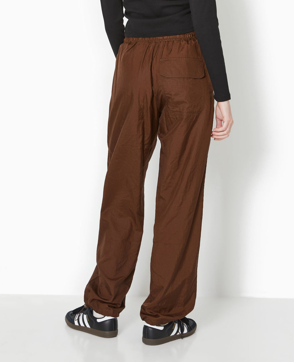 Pantalon parachute avec liens élastiqués