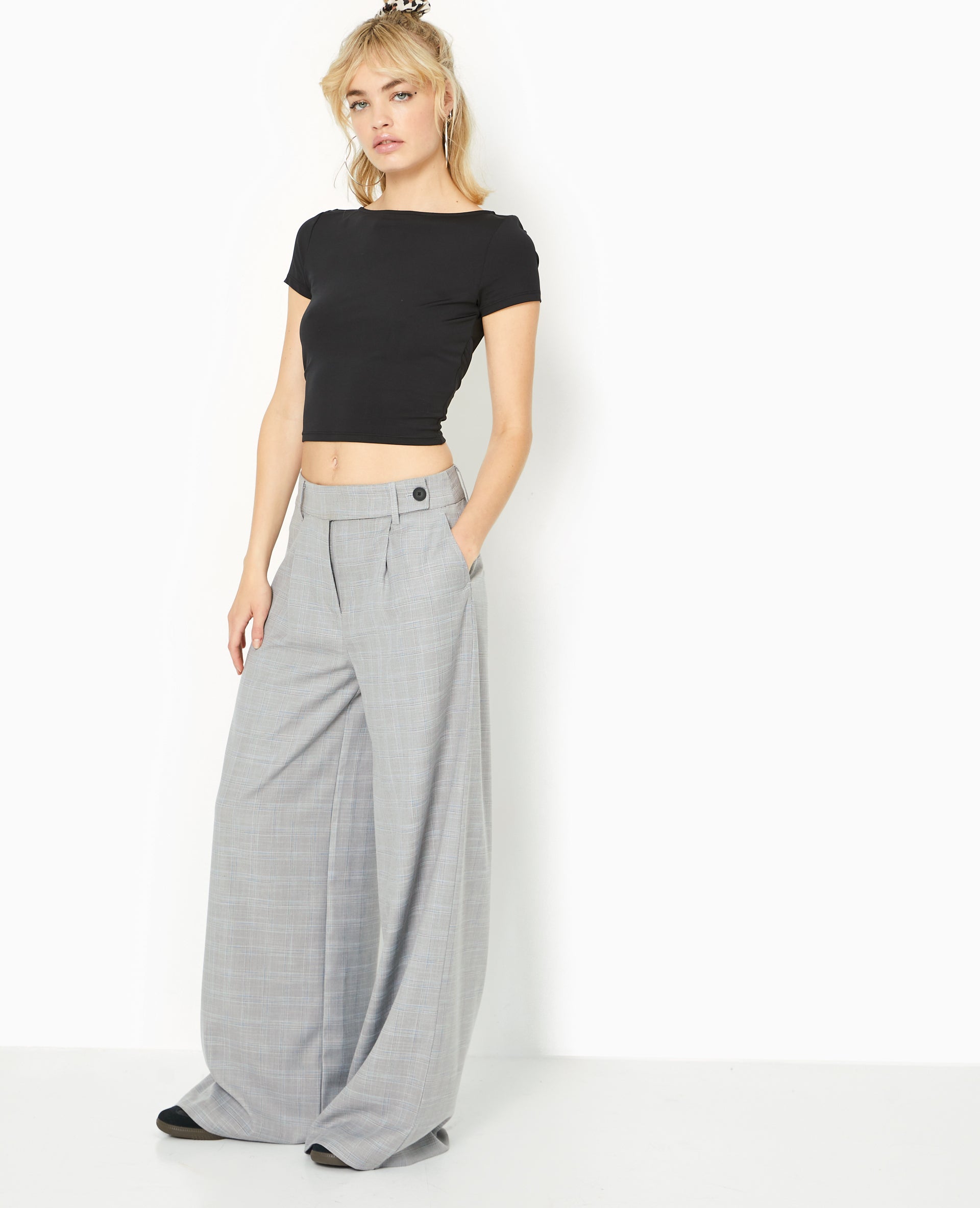 Pantalon large taille haute motif carreaux
