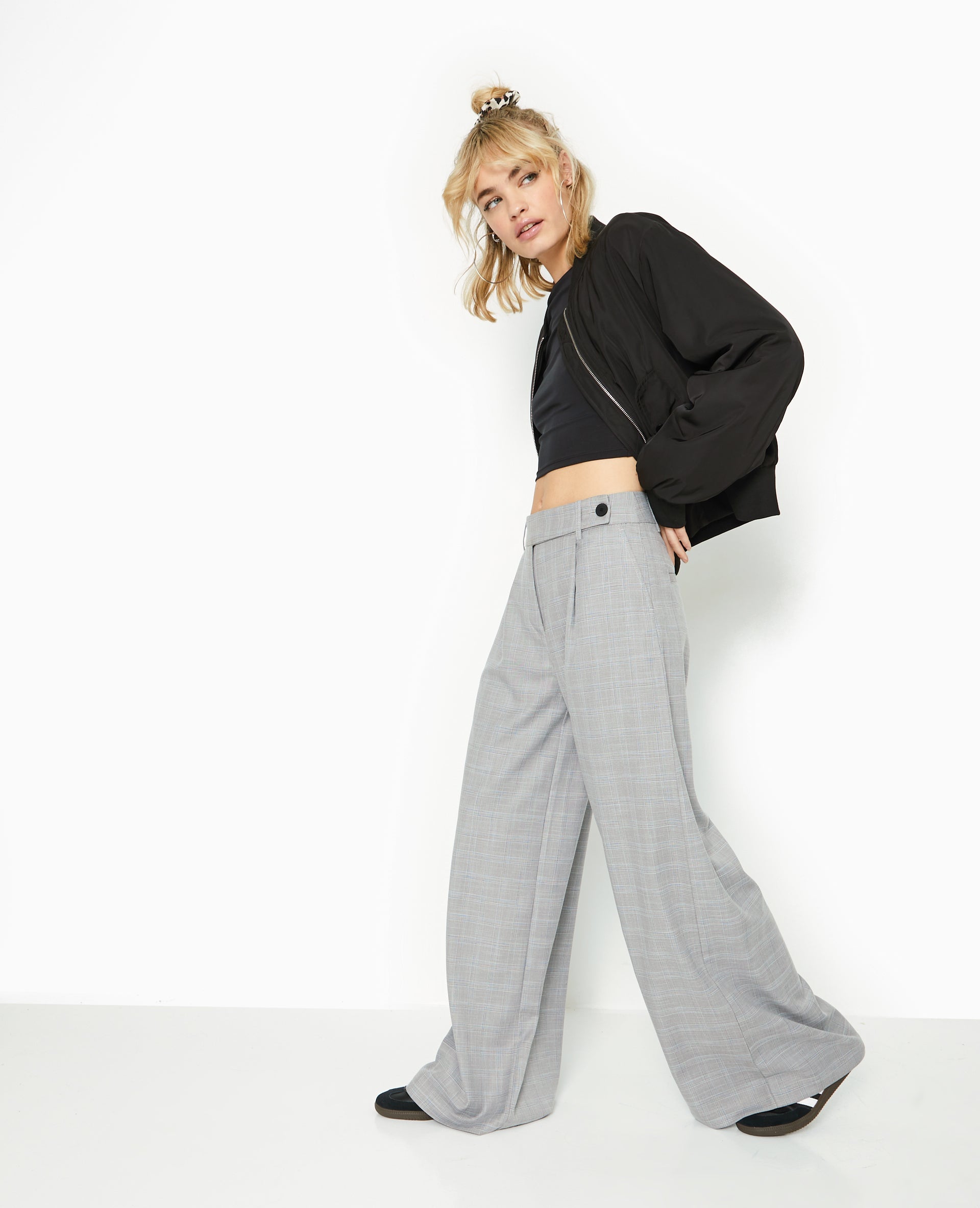 Pantalon large taille haute motif carreaux