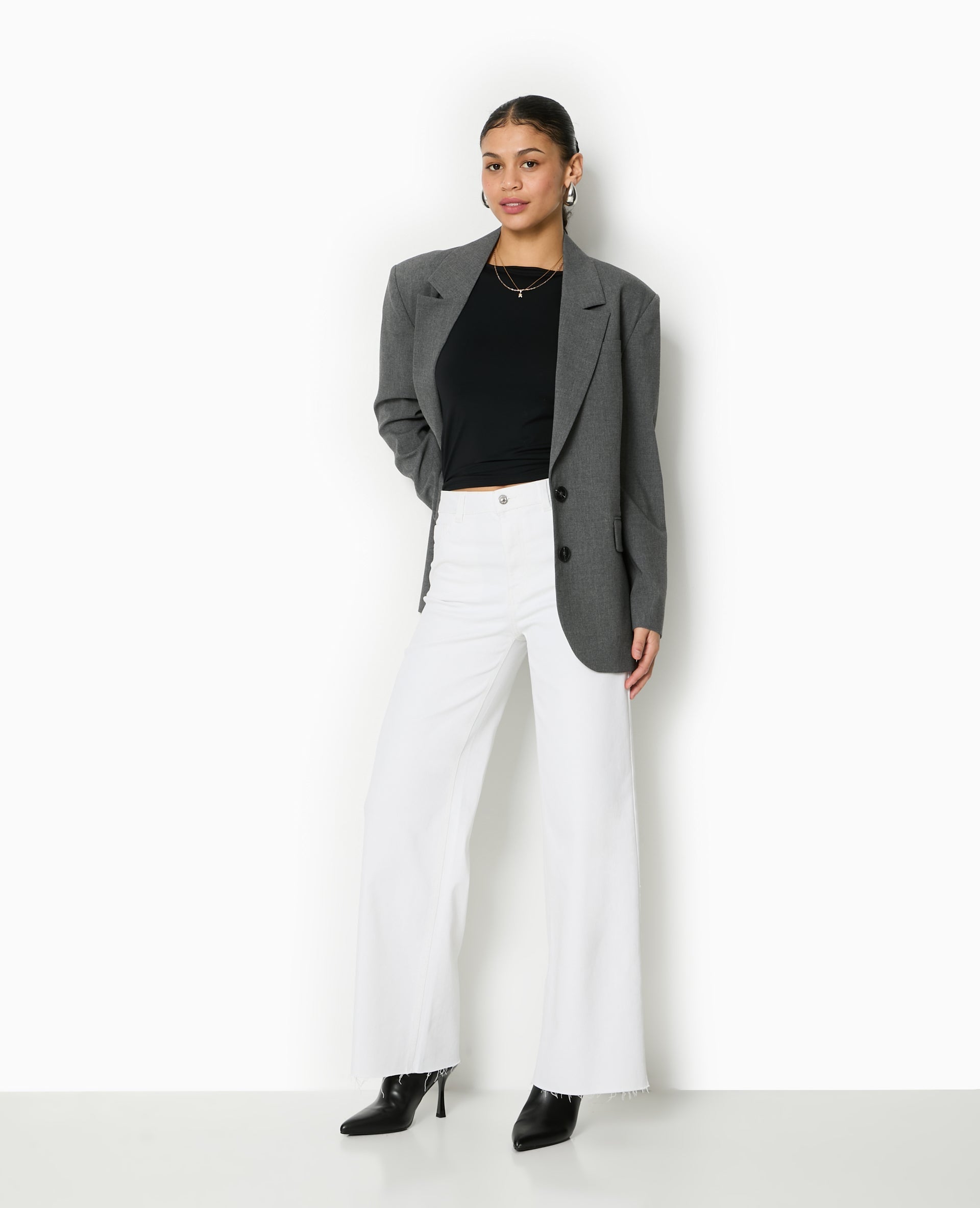 J71-1 / Jean wide taille haute bas coupés