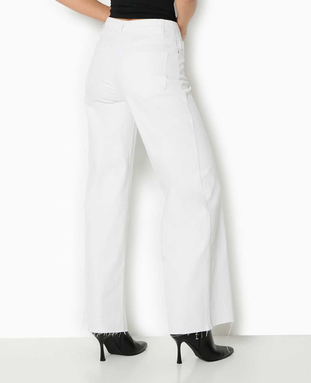 J71-1 / Jean wide taille haute bas coupés