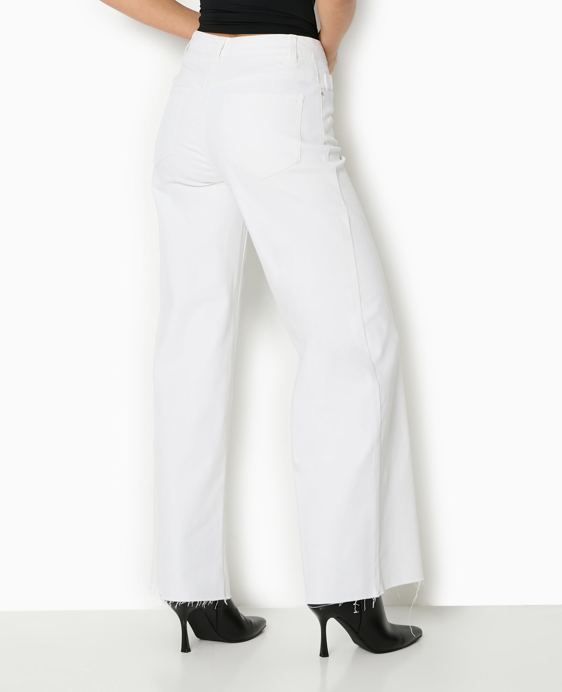 J71-1 / Jean wide taille haute bas coupés