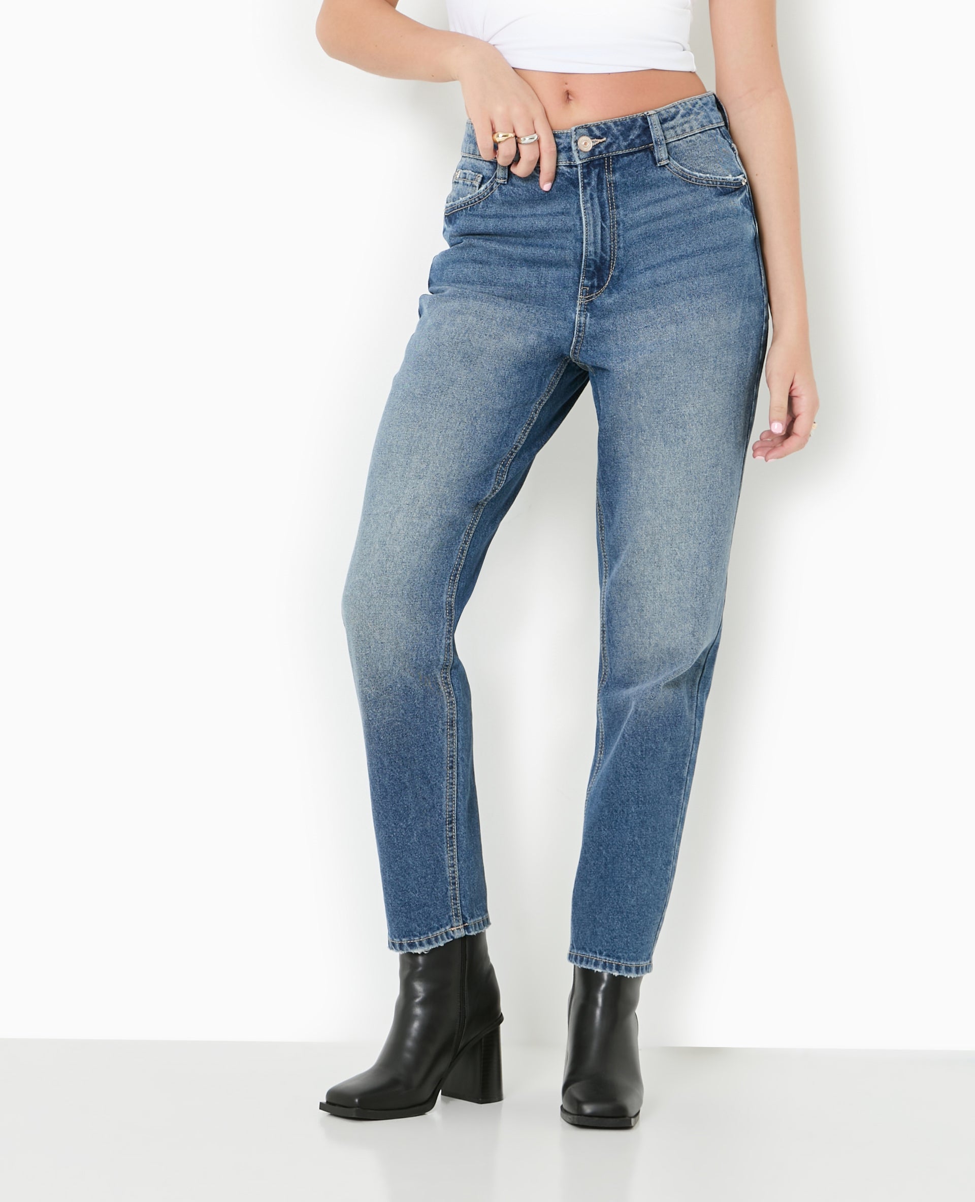 Jean mom taille haute