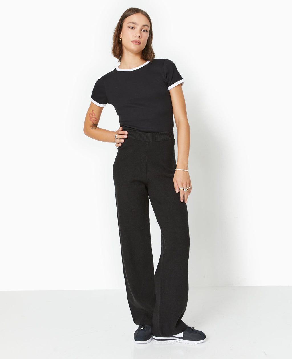 Pantalon droit en maille fine