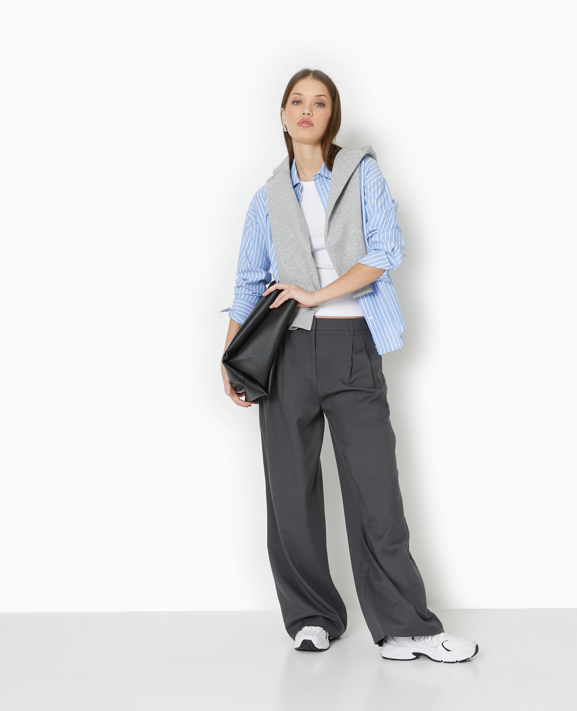 Pantalon large avec pinces