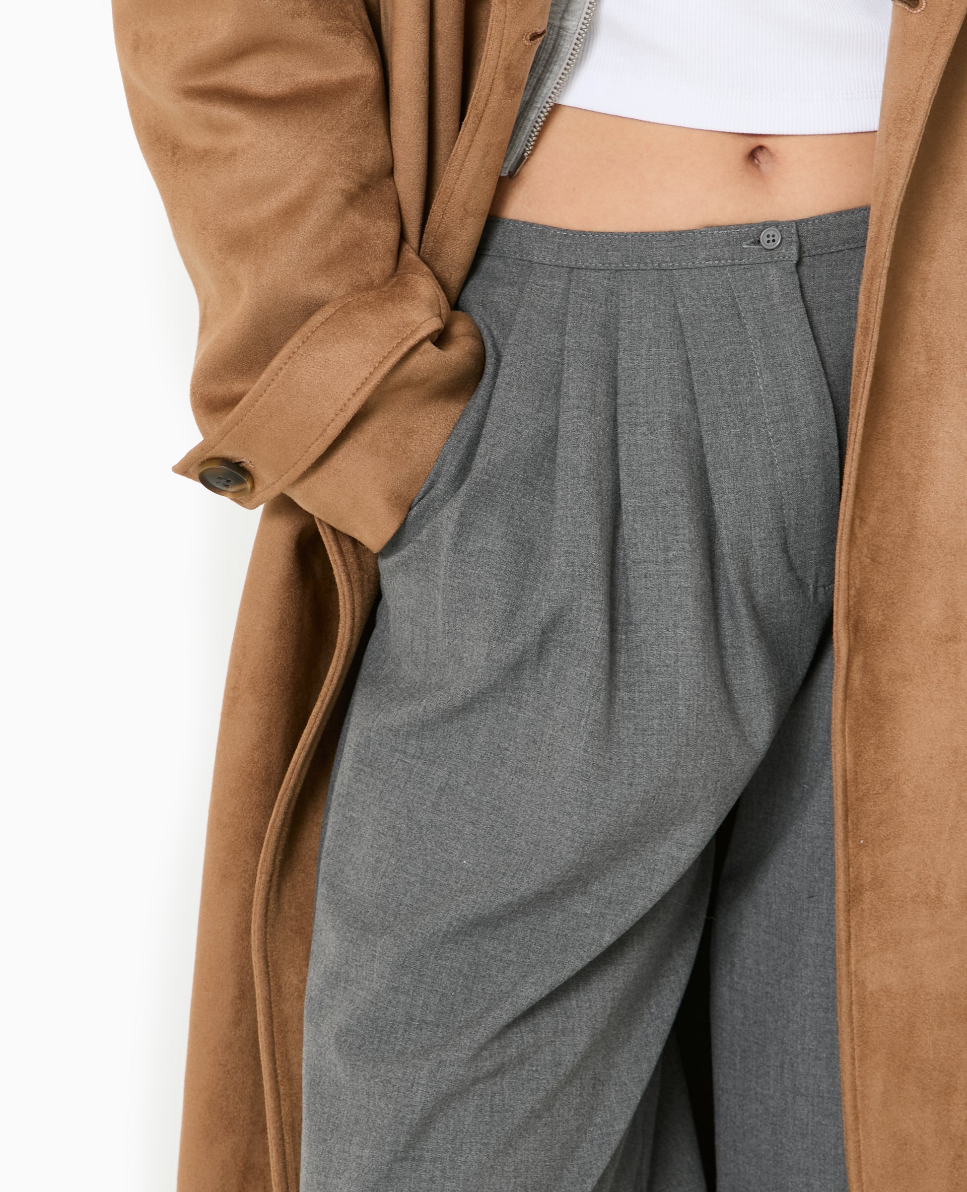 Pantalon large et droit avec pinces
