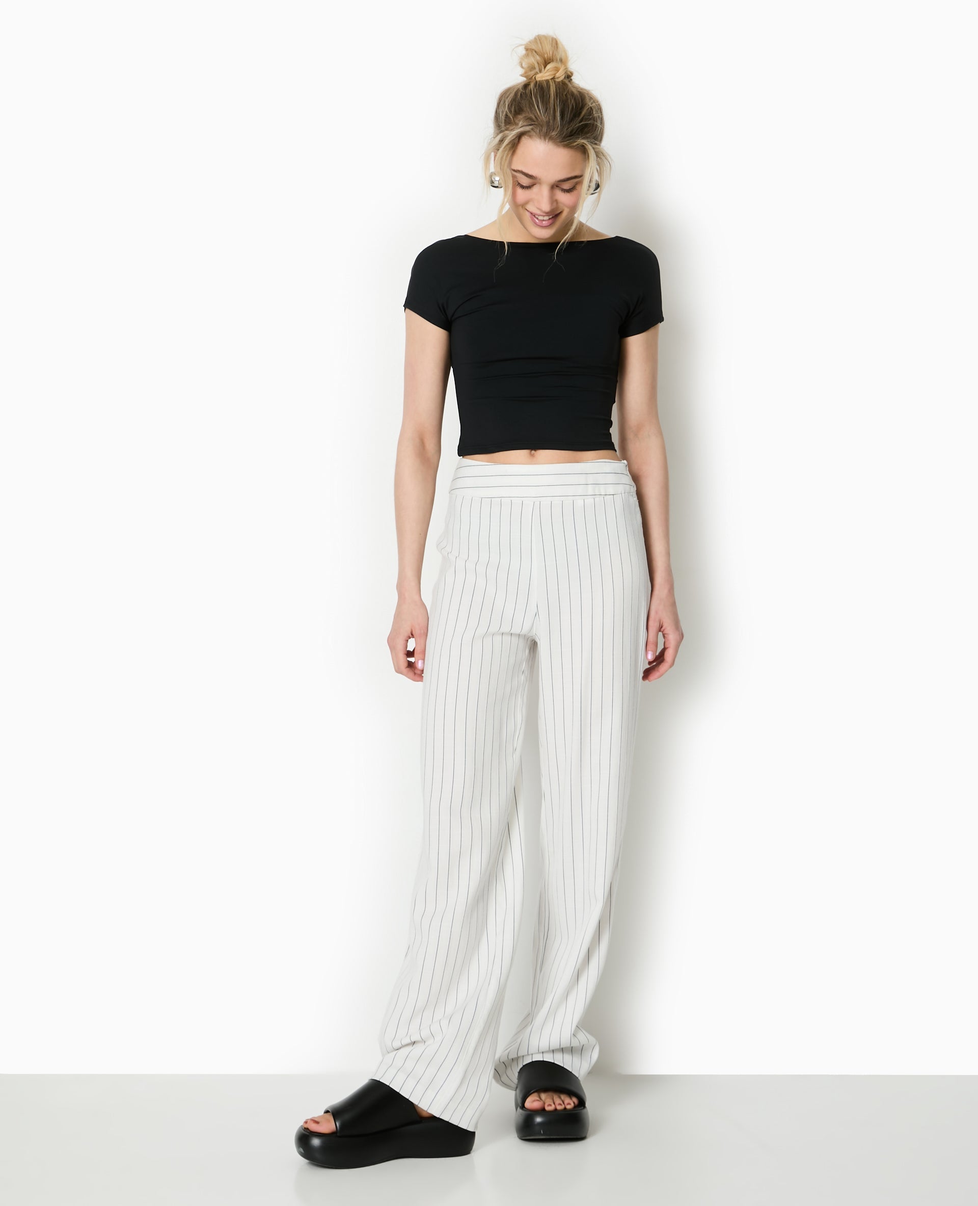 Pantalon droit rayé taille haute