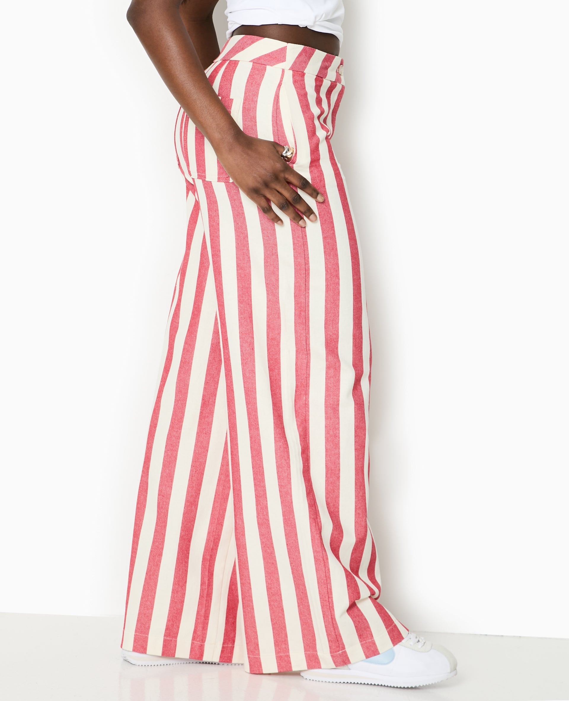 Pantalon droit avec larges rayures