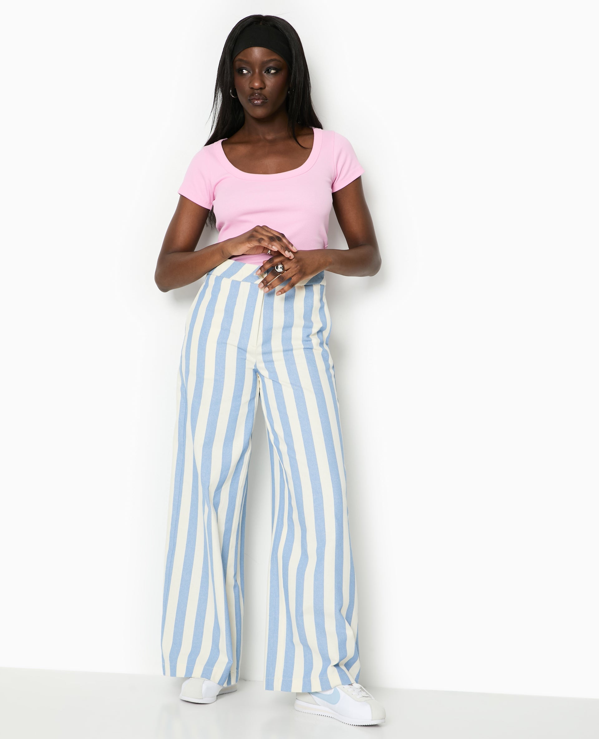 Pantalon droit avec larges rayures