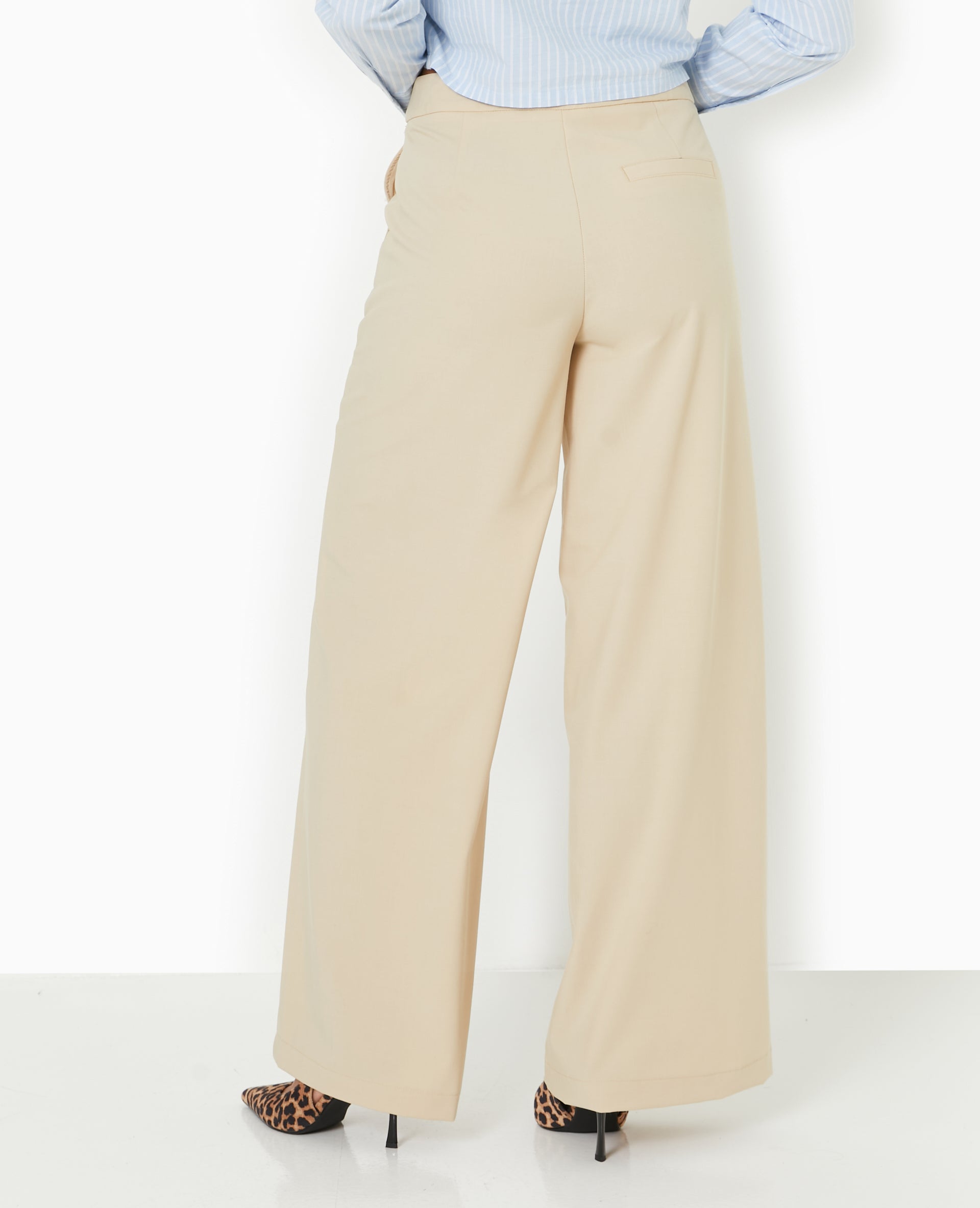Pantalon large et droit taille regular