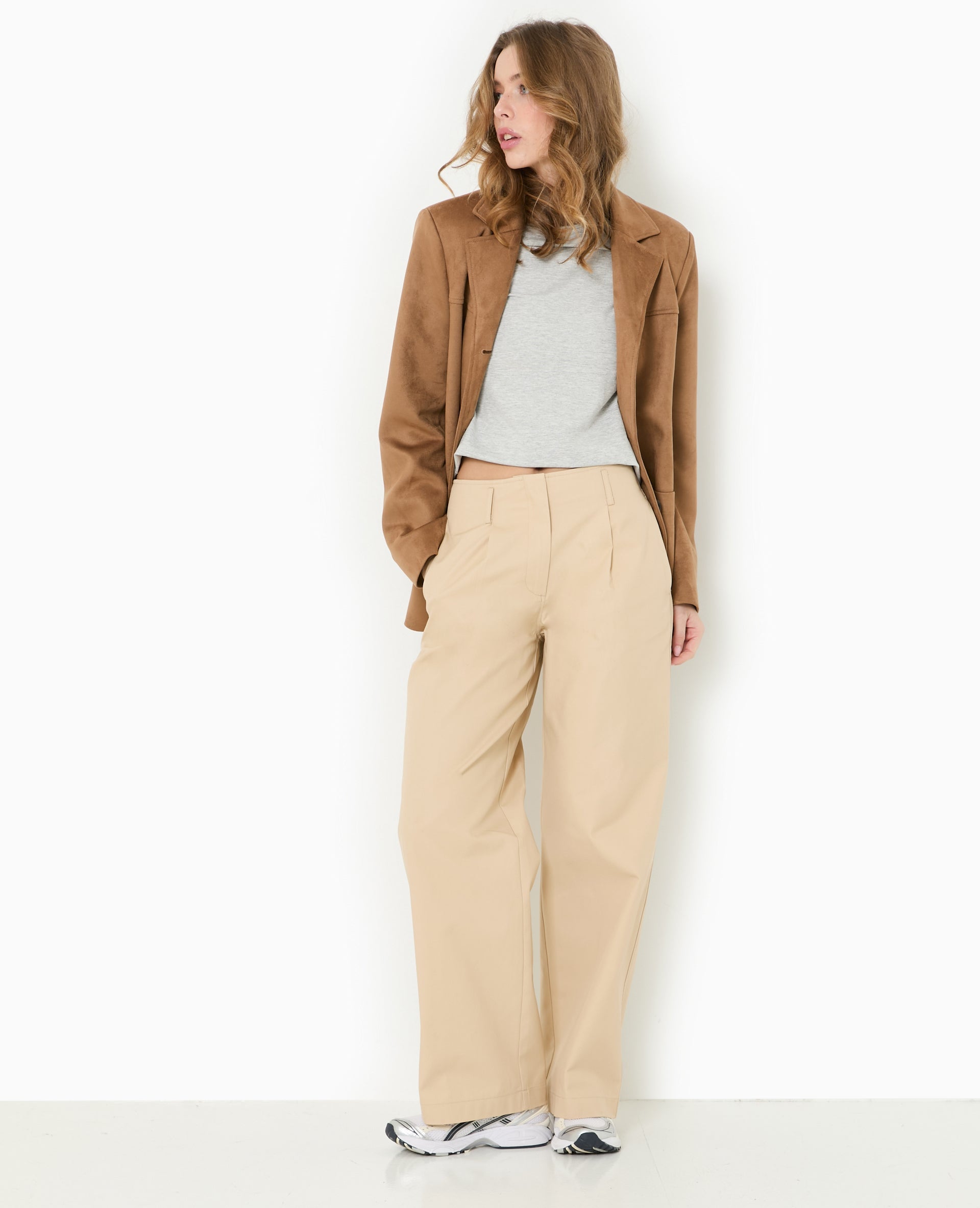 Pantalon en toile large et droit