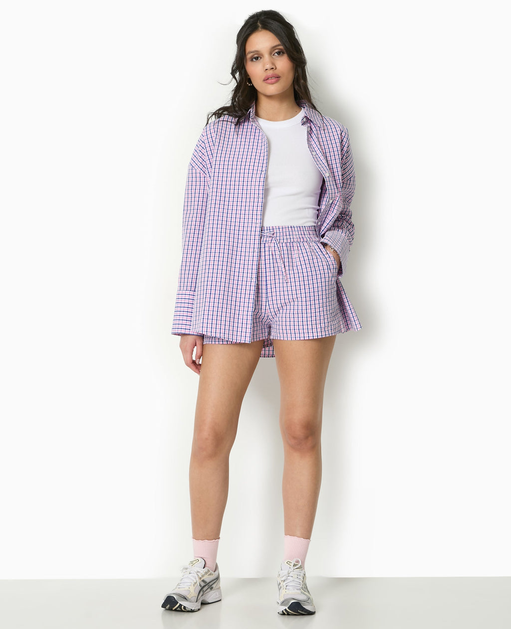Short à carreaux avec taille élastiquée