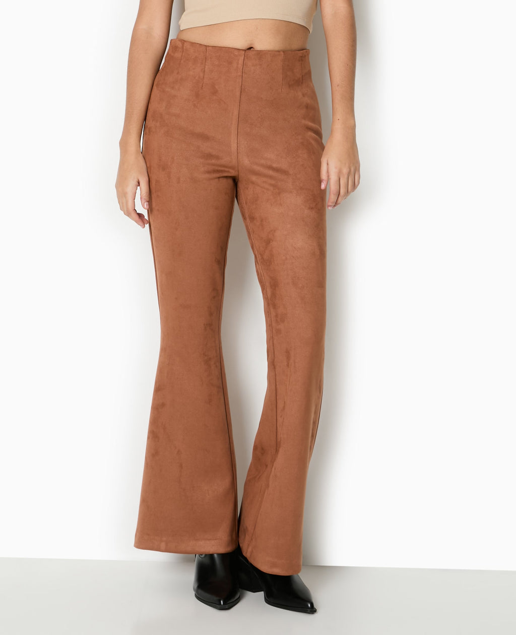 Pantalon flare en suédine