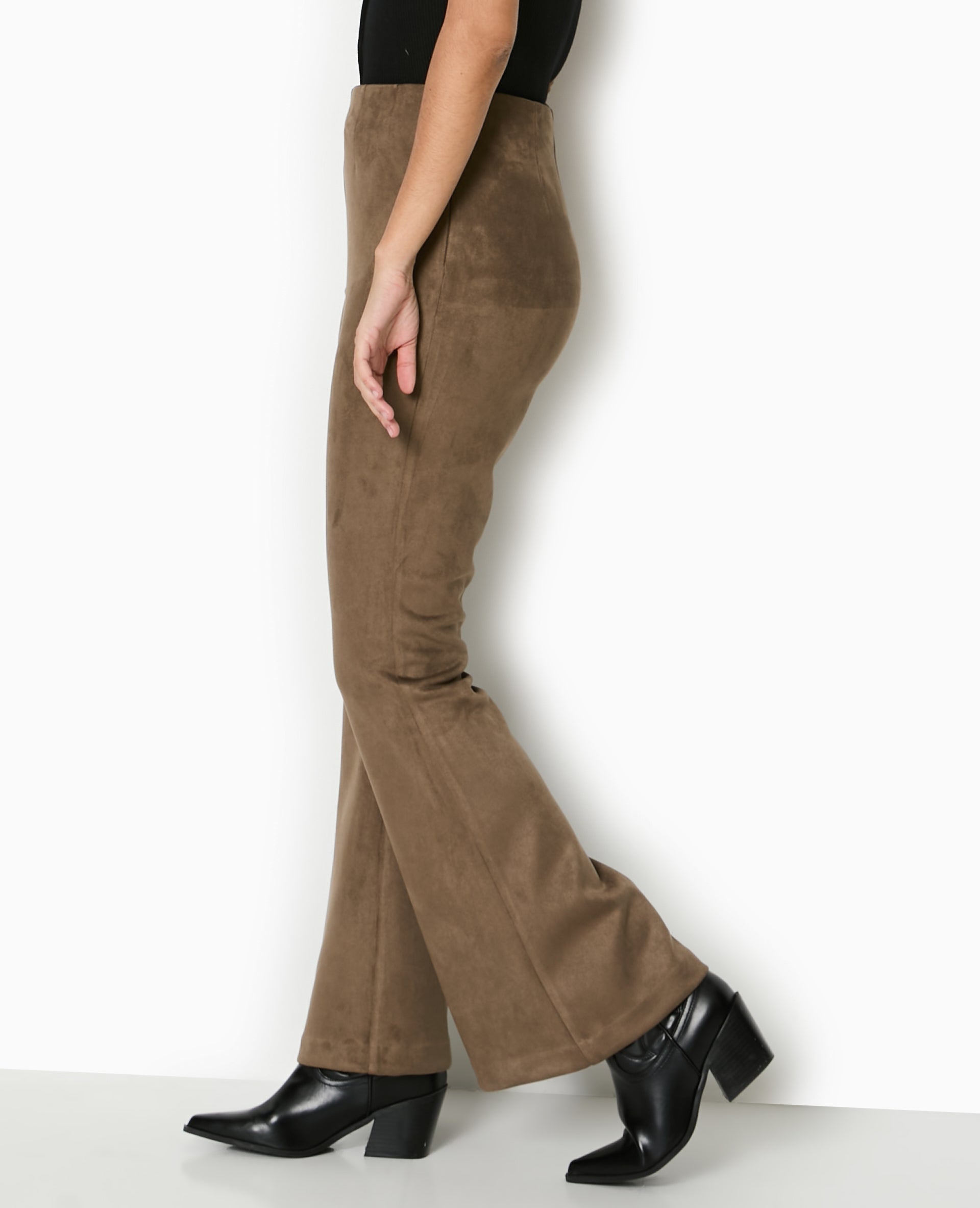 Pantalon flare en suédine