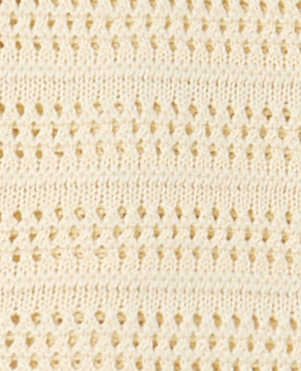 Short en maille ajourée