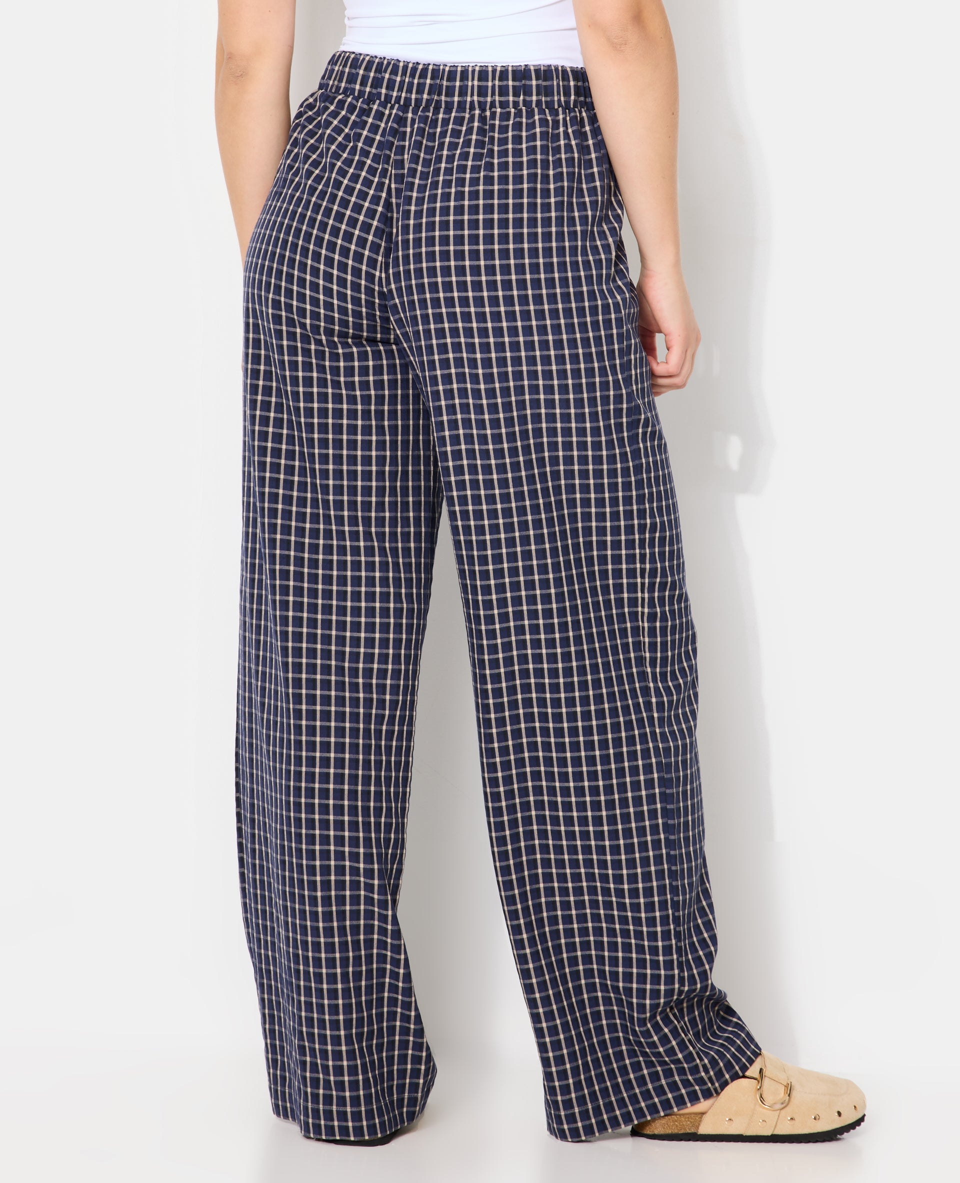 Pantalon large et droit à carreaux