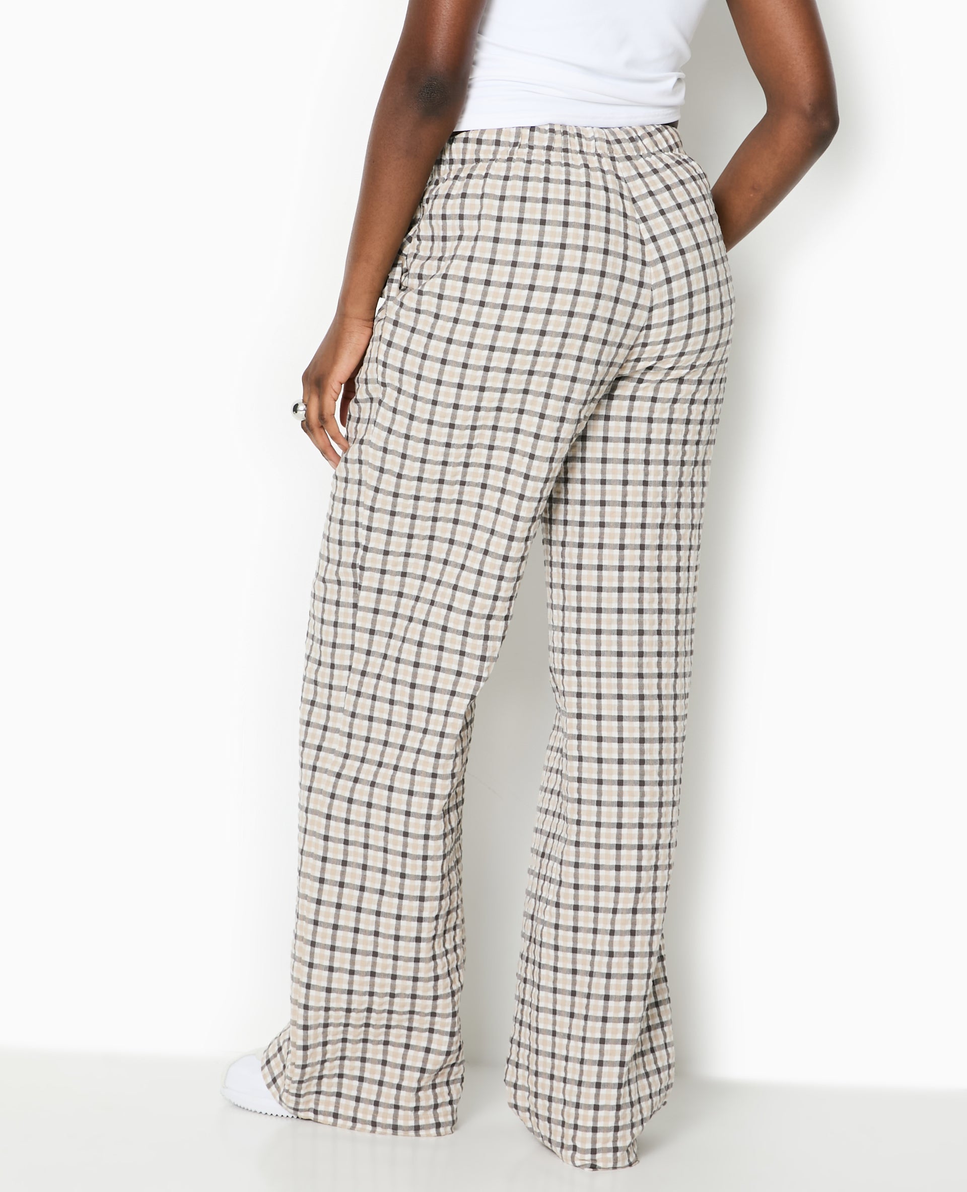Pantalon droit à carreaux
