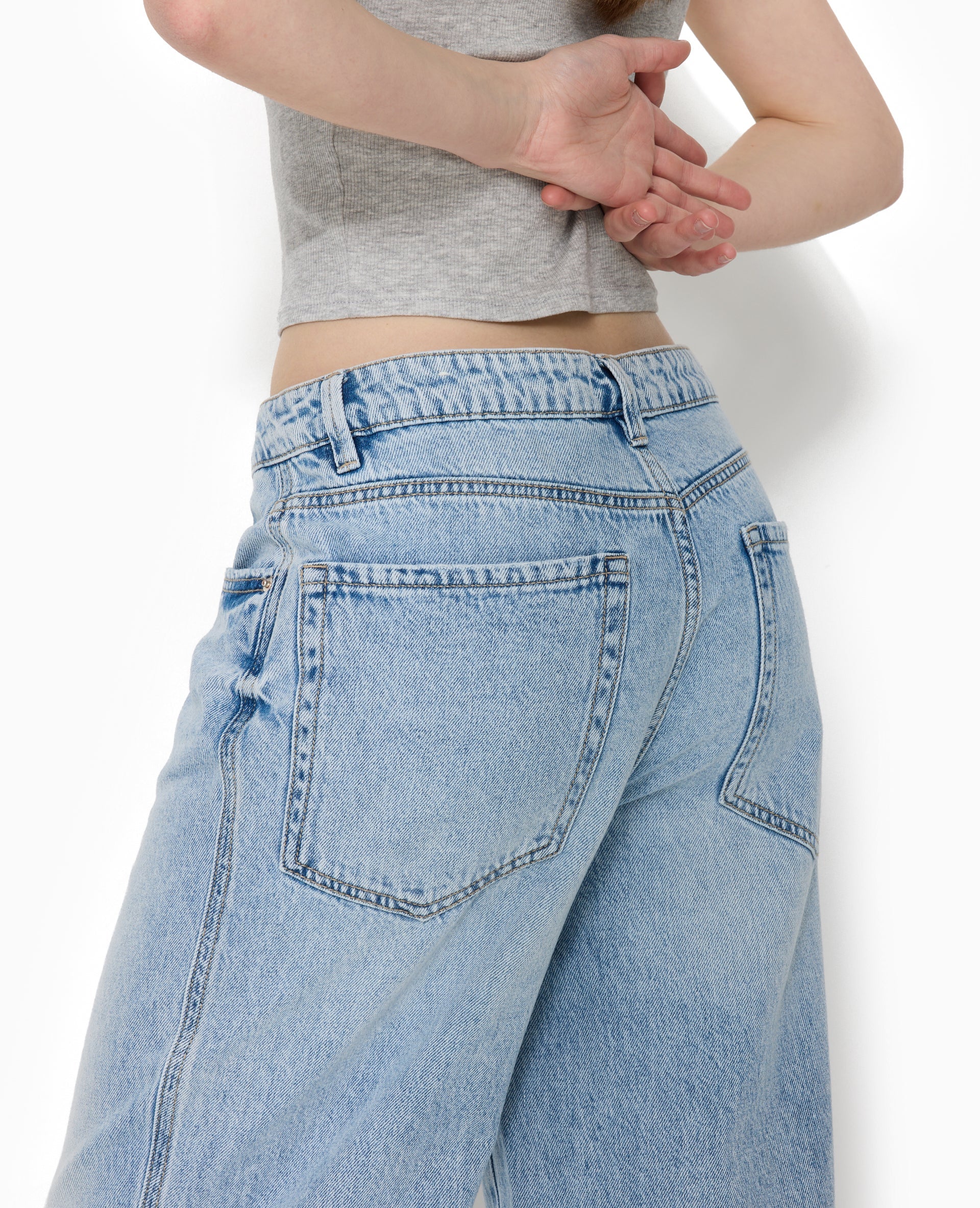 J99-3 / Jean baggy taille basse