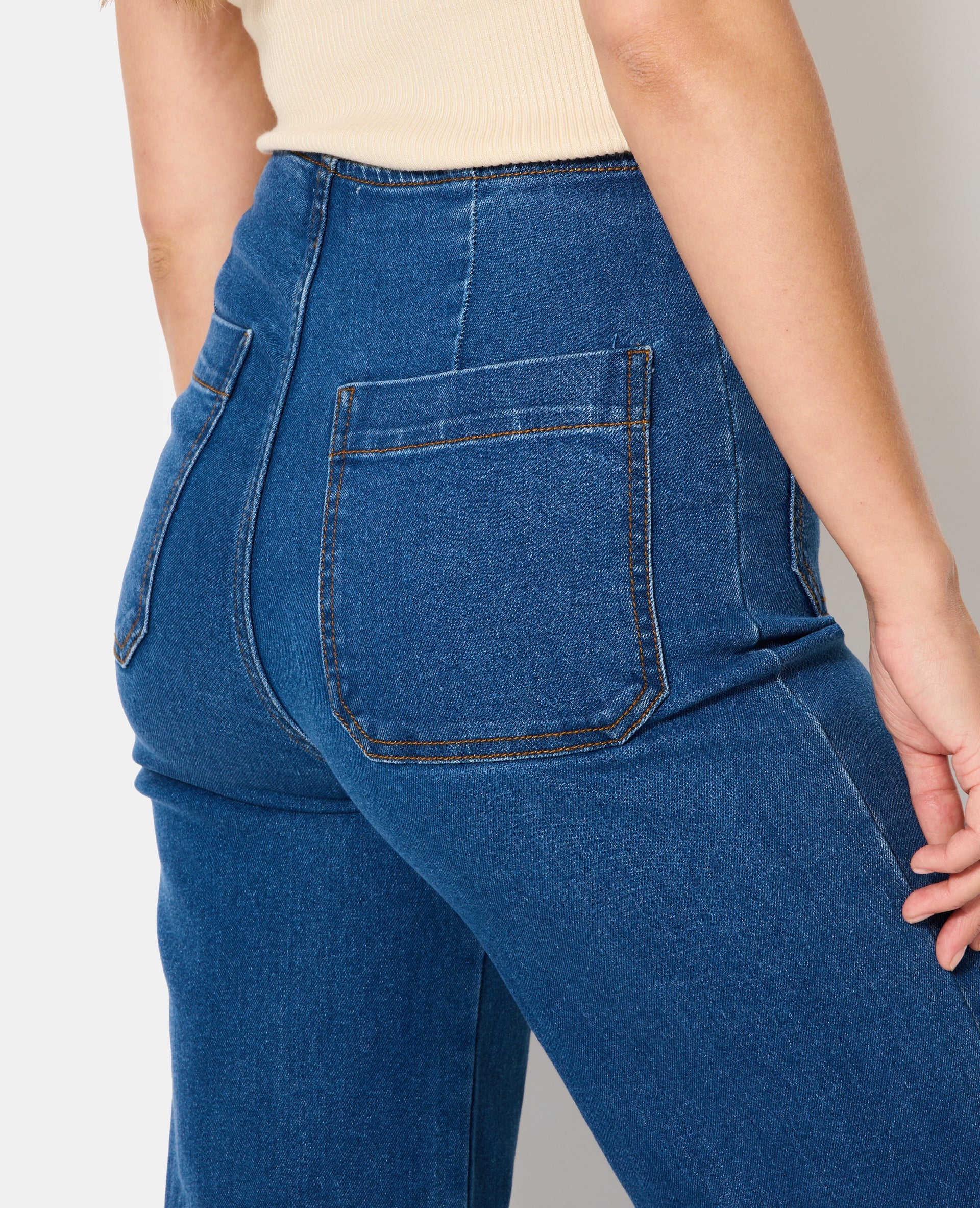 Jean wide taille haute avec poches devant