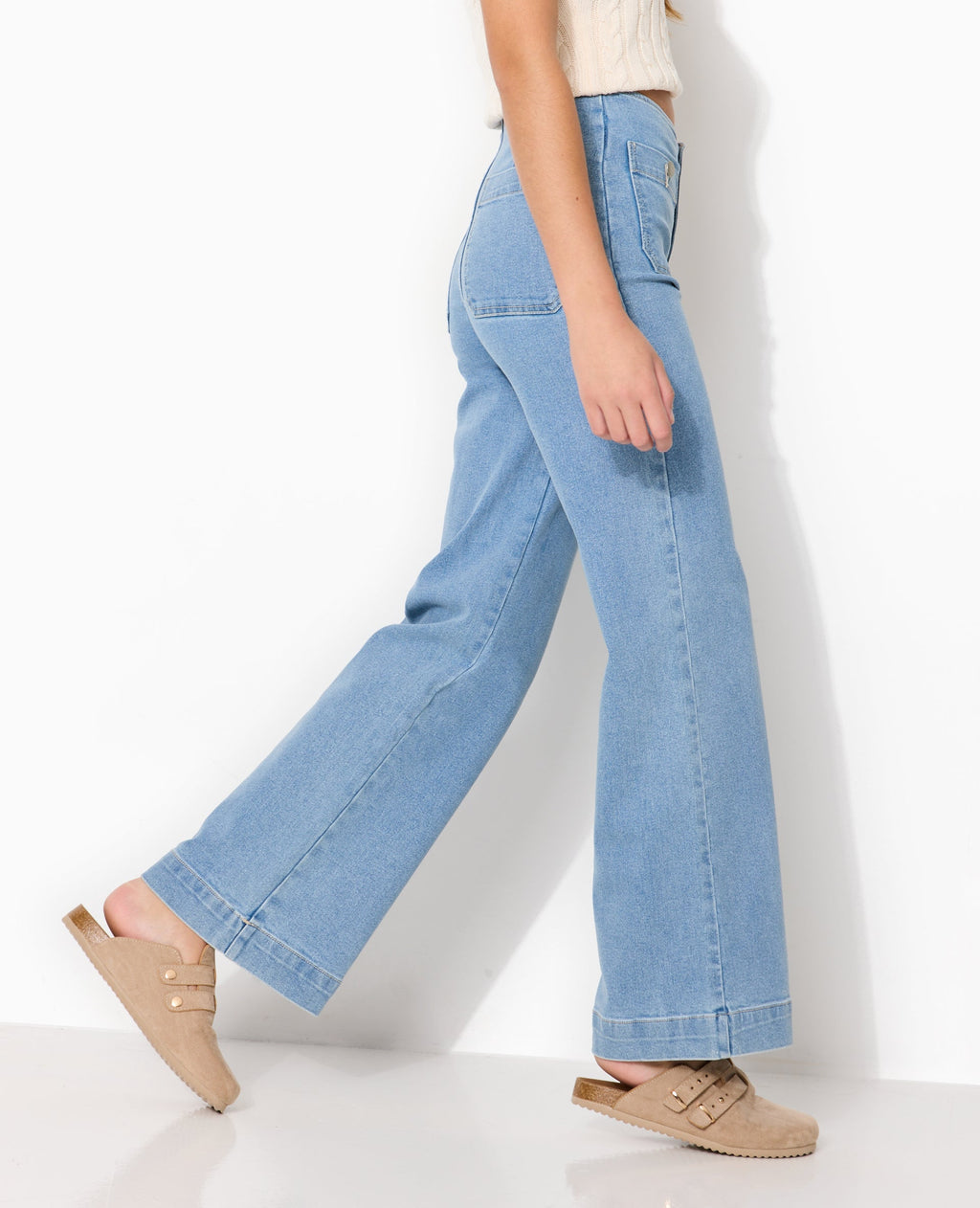 Jean wide taille haute avec poches devant