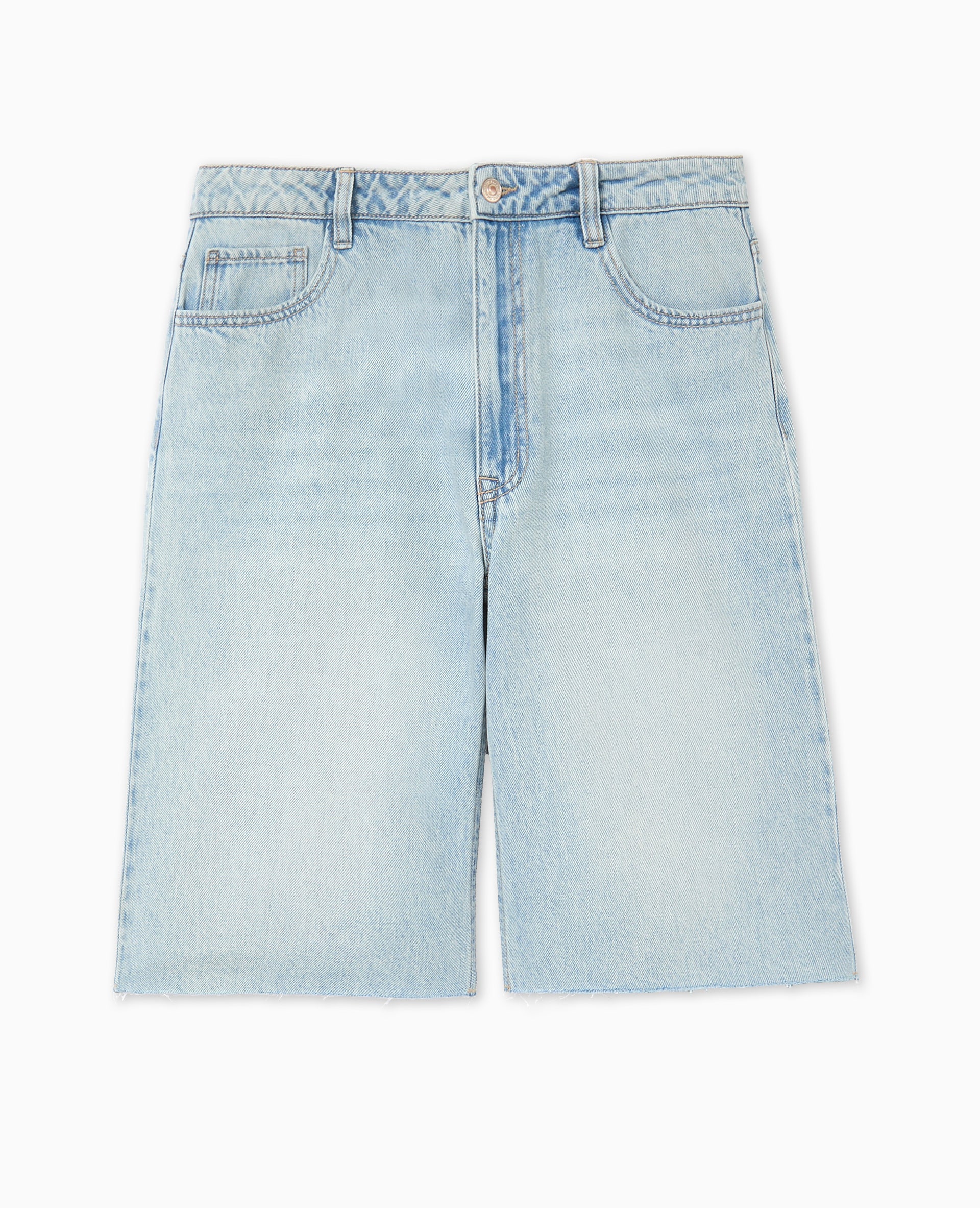 Bermuda large en jean taille basse bas coupés