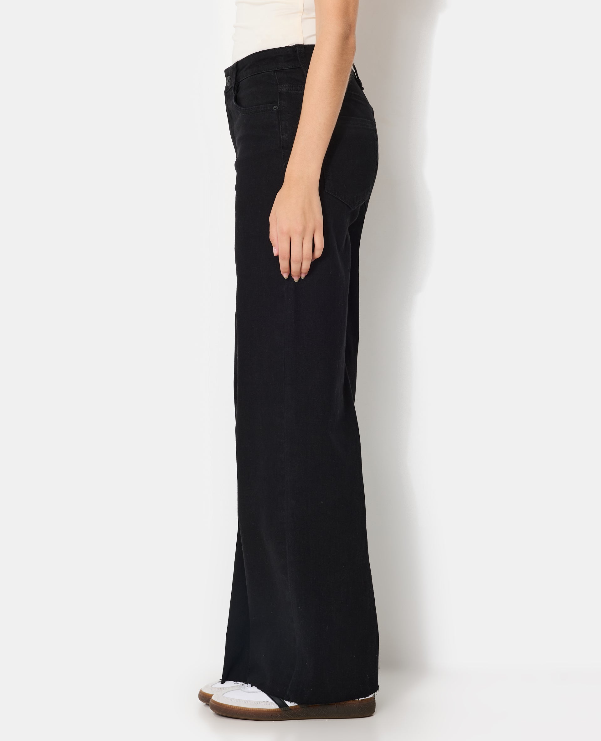 Jean wide stretch taille haute bas coupés
