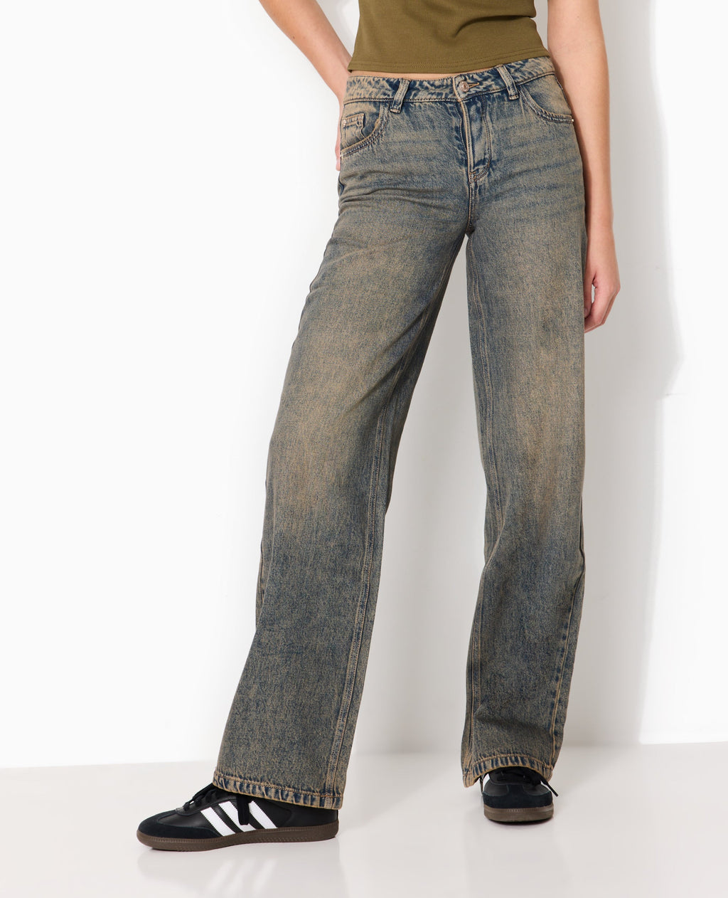 J71-3 / Jean wide taille basse effet dirty