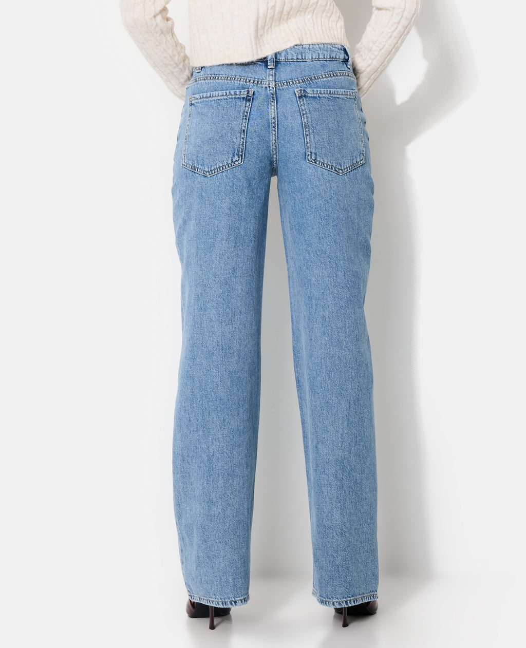 J71-2 / Jean wide taille medium