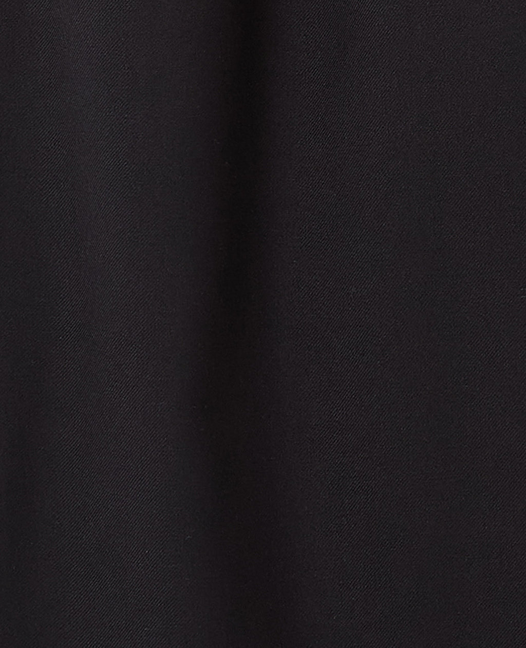 Pantalon large et droit avec taille haute et ceinture
