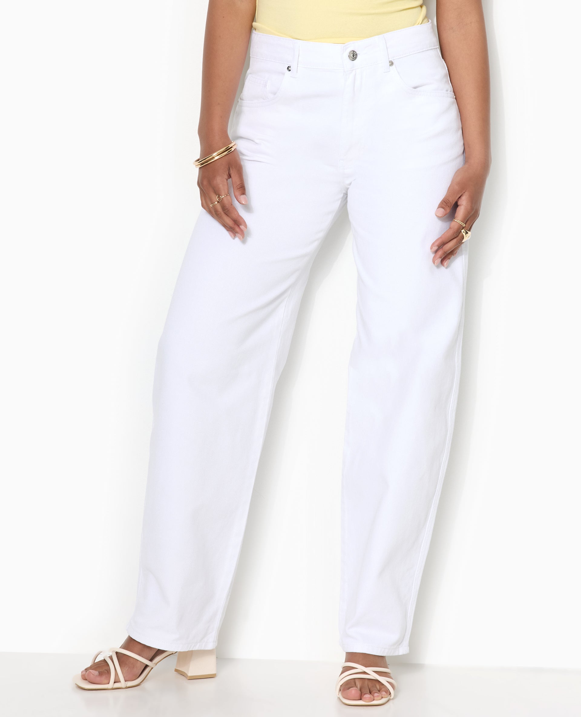 Jean barrel taille haute