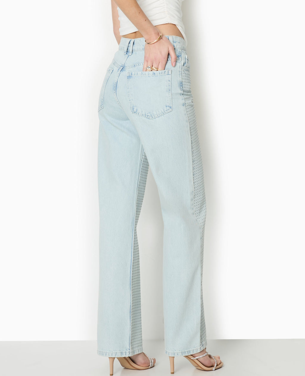 Jean straight taille haute avec strass devant