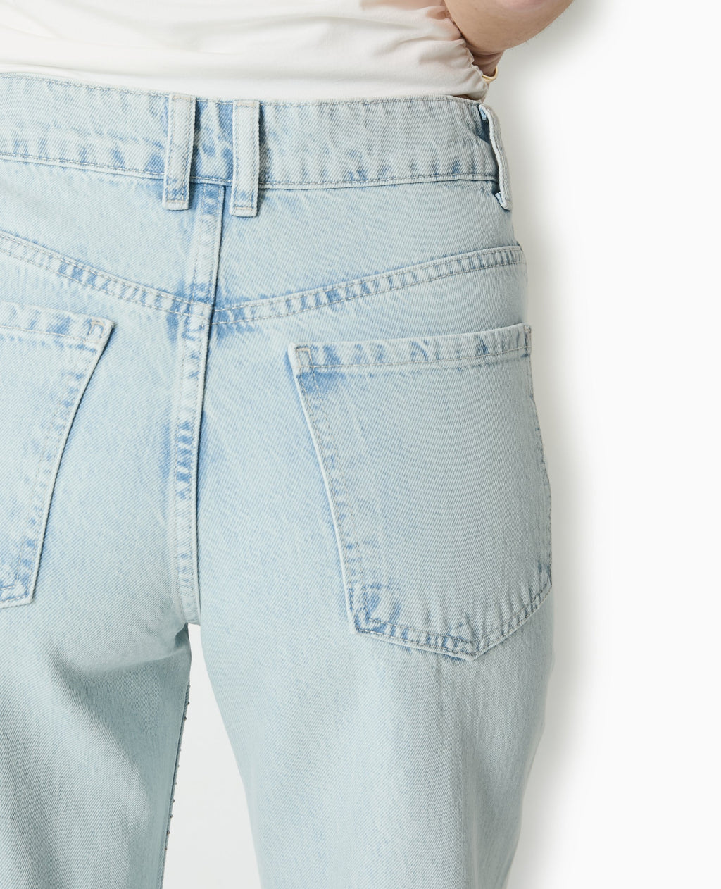 Jean straight taille haute avec strass devant