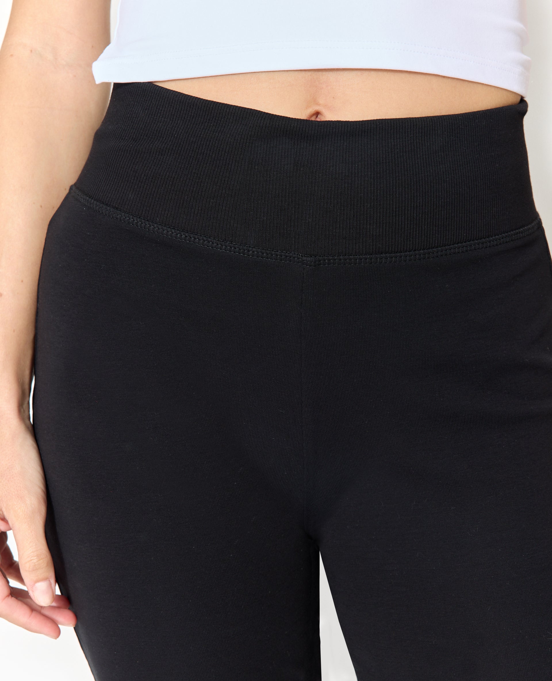 Pantalon flare en maille extensible