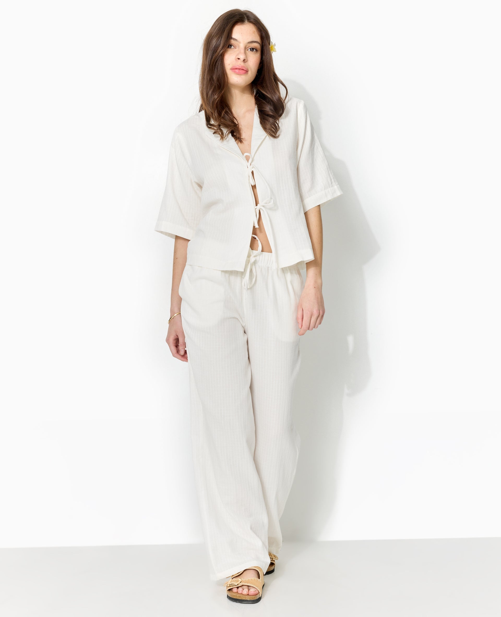 Pantalon droit en tissu effet quadrillé