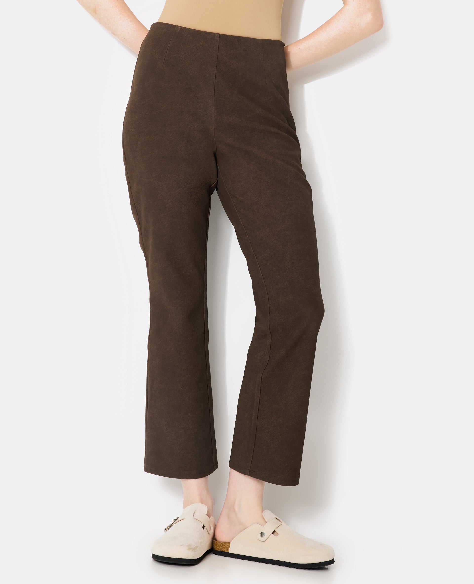 Pantalon 7/8ème en suédine