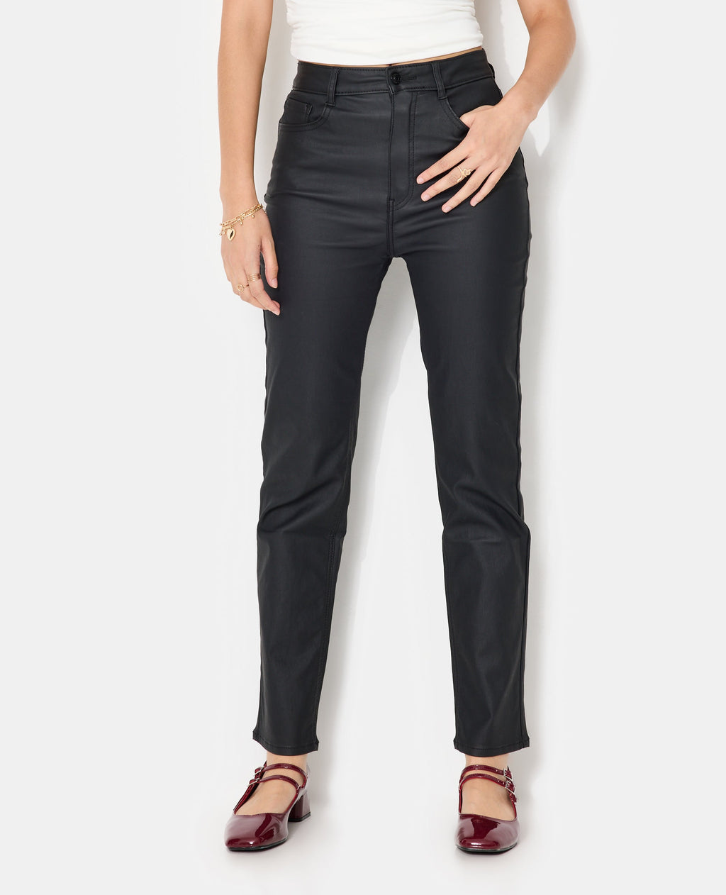 Jean slim enduit effet cuir