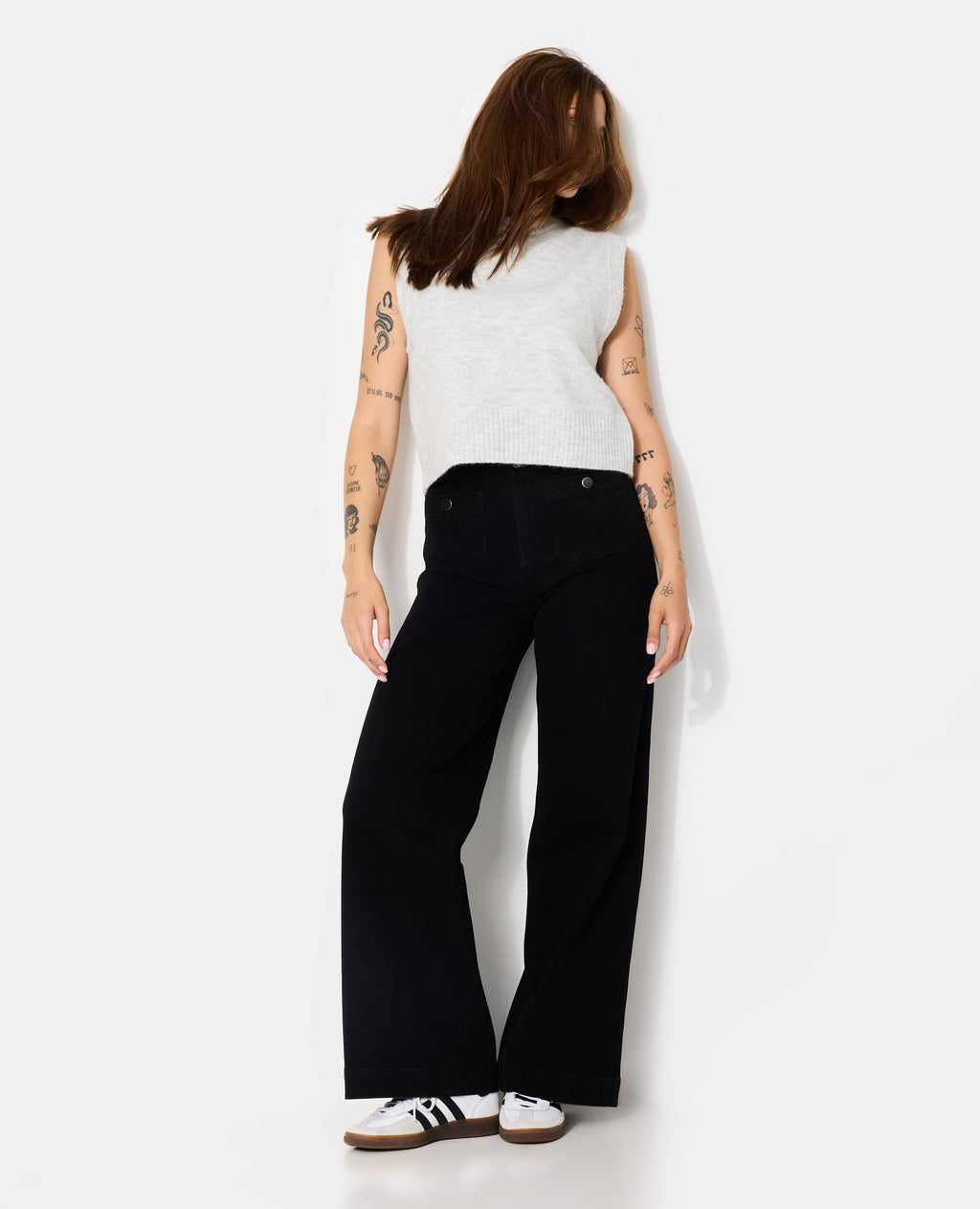 Jean wide taille haute avec poches devant