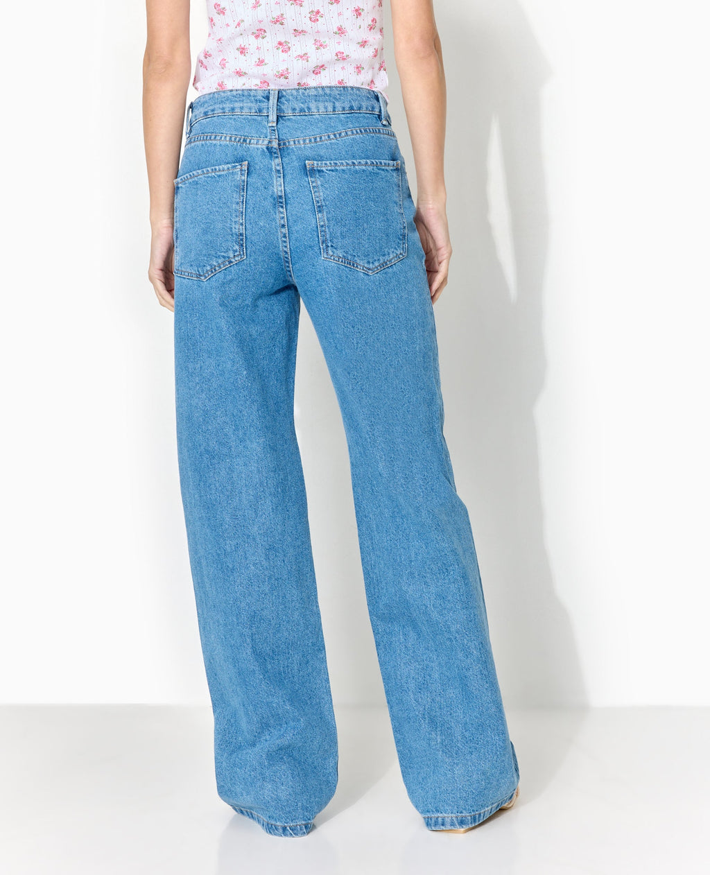 Jean straight taille croisée