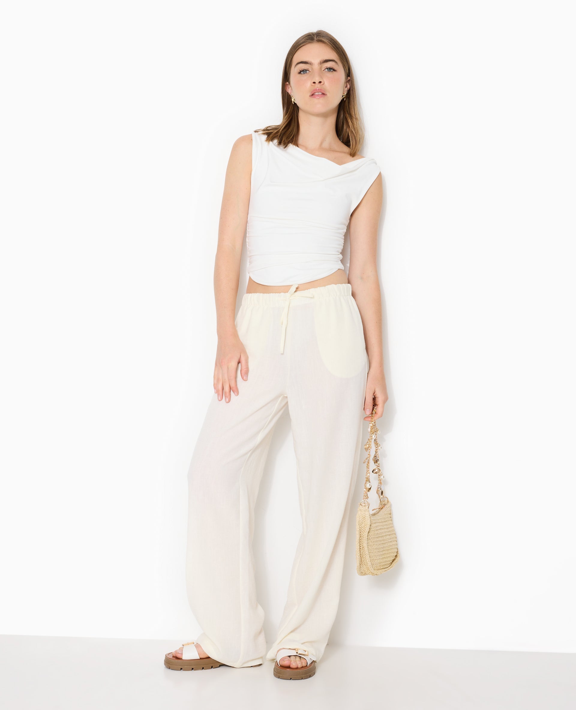 Pantalon droit et large avec ceinture coulissée