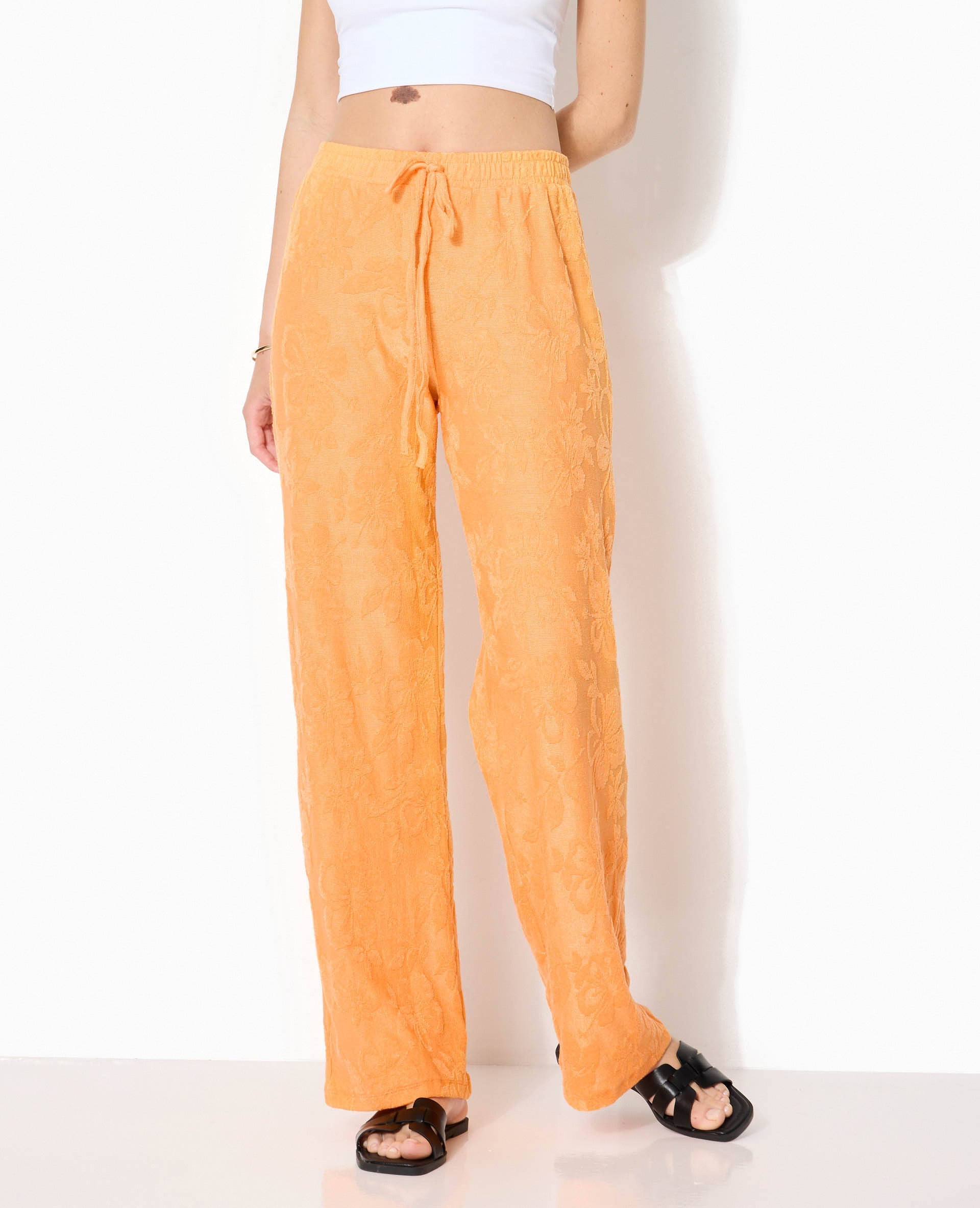 Pantalon ample en éponge jacquard motif fleurs